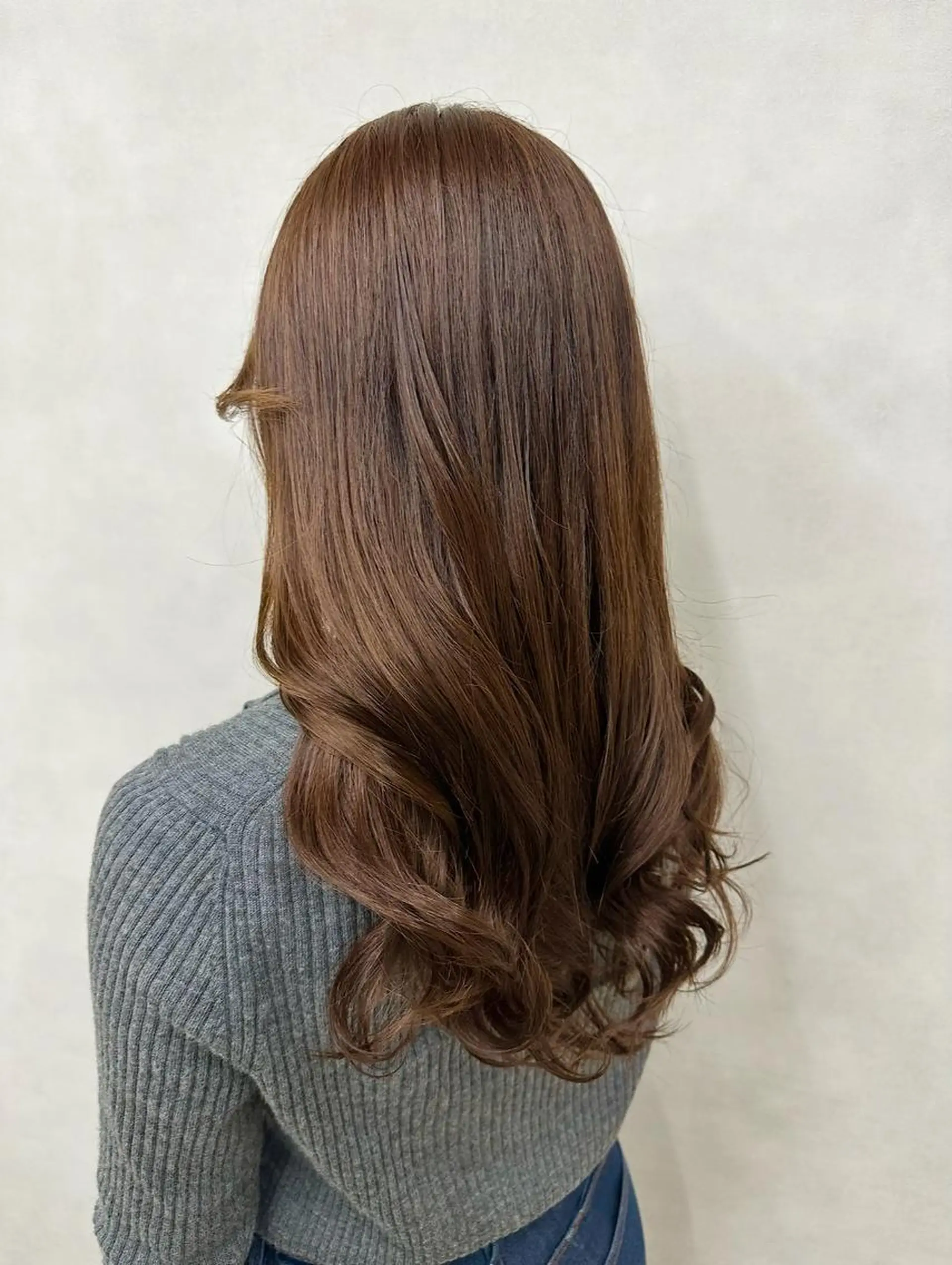 ロング カラー ヘアアレンジ ブリーチ 透明感カラー ダブルカラー ブリーチなしカラー 顔まわりレイヤー 大人レイヤー& 透明感カラー💄のヘアスタイル