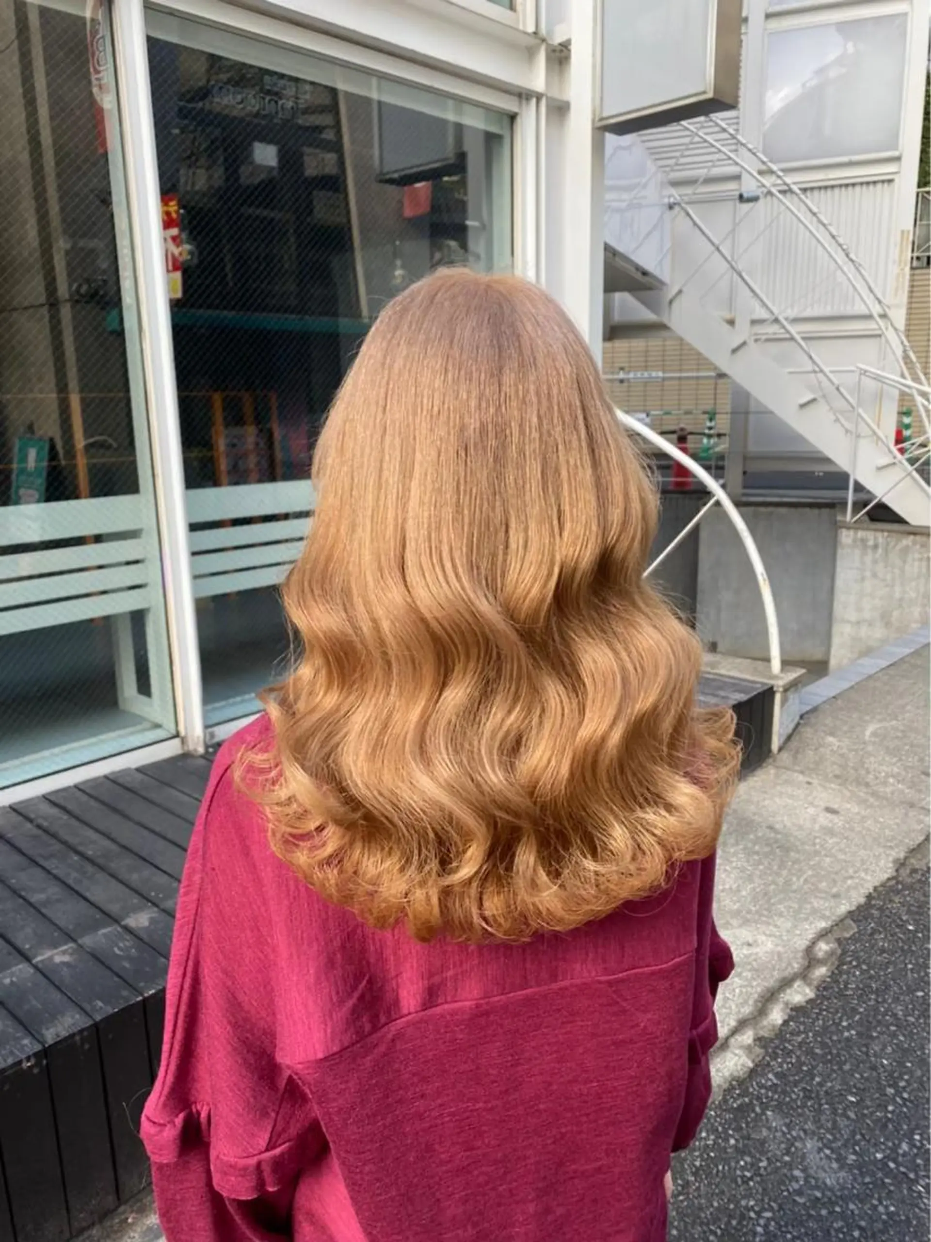 セミロング カラー ヘアアレンジ ヘアカラー トリートメント ヘアセット 🩶【推しハイトーン 】yuzu🩶のヘアスタイル