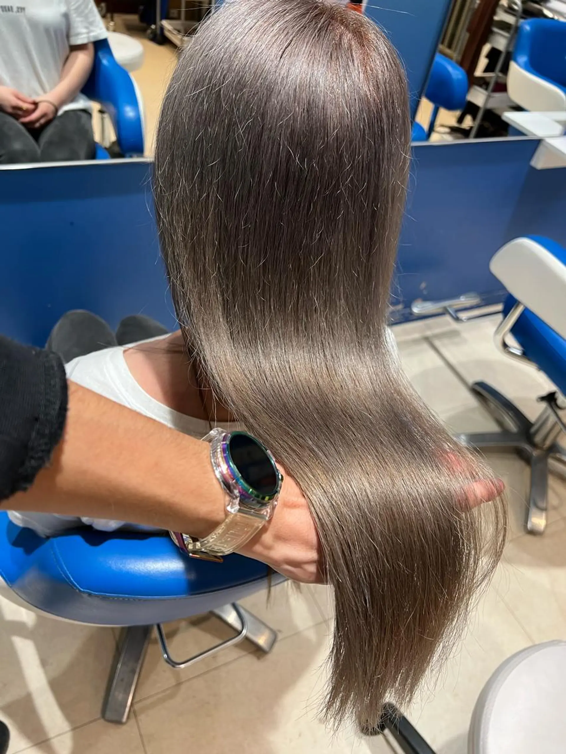 ミディアム カラー ヘアアレンジ 🔥ハイトーンカラー ギャルNAOKI🔥のヘアスタイル