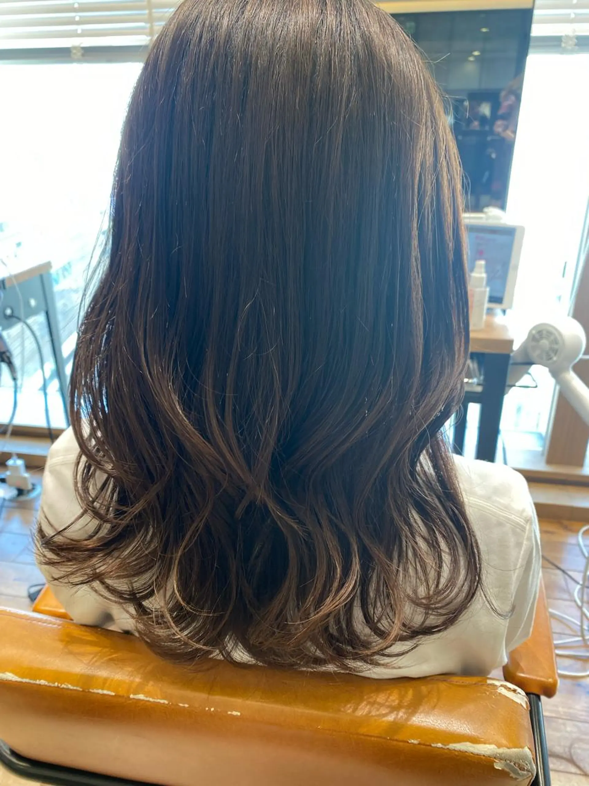 ミディアム カラー ベージュカラー ブラウンカラー ブラウンベージュ くびれヘア カット トリートメント 顔周り/くびれヘア 韓国ヘア💕風間るなのヘアスタイル