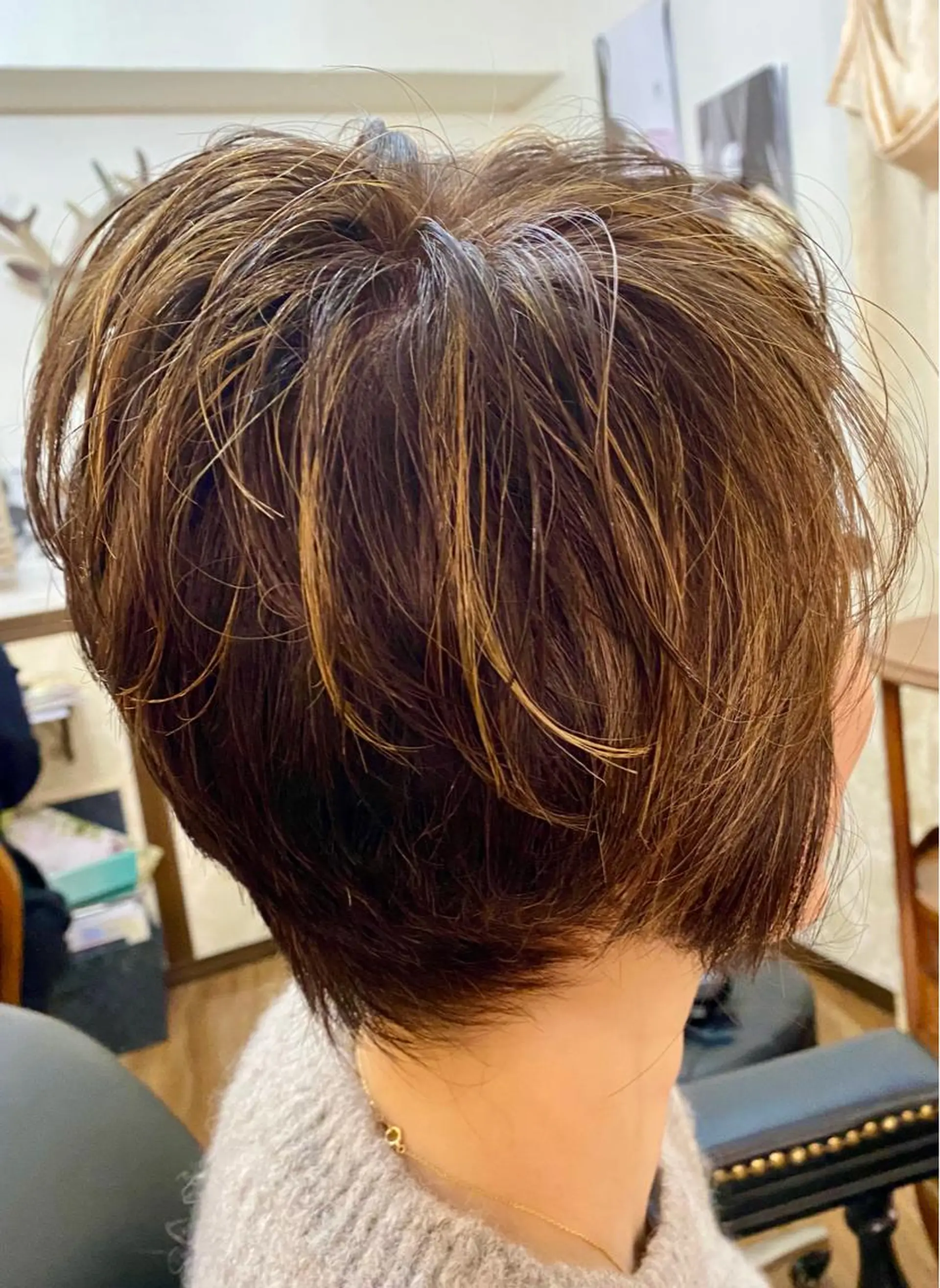 ショート カラー ハイライトカラー ハイライト GOLD BLACK所属・究極の艶髪！ 艶神！大矢祥央のヘアスタイル