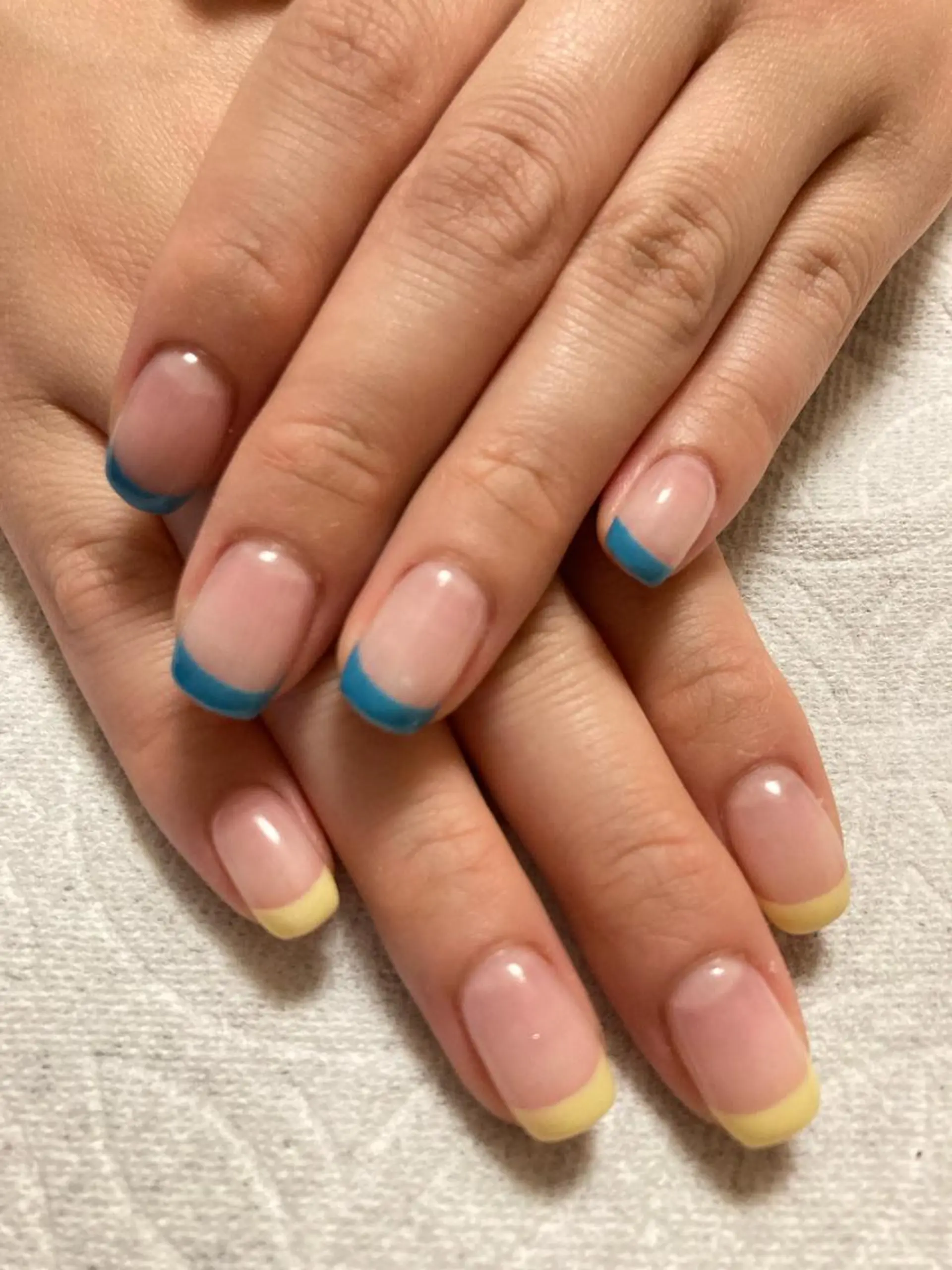 ネイル ECLAT エクラ所属・寺山 千鶴のネイルデザイン