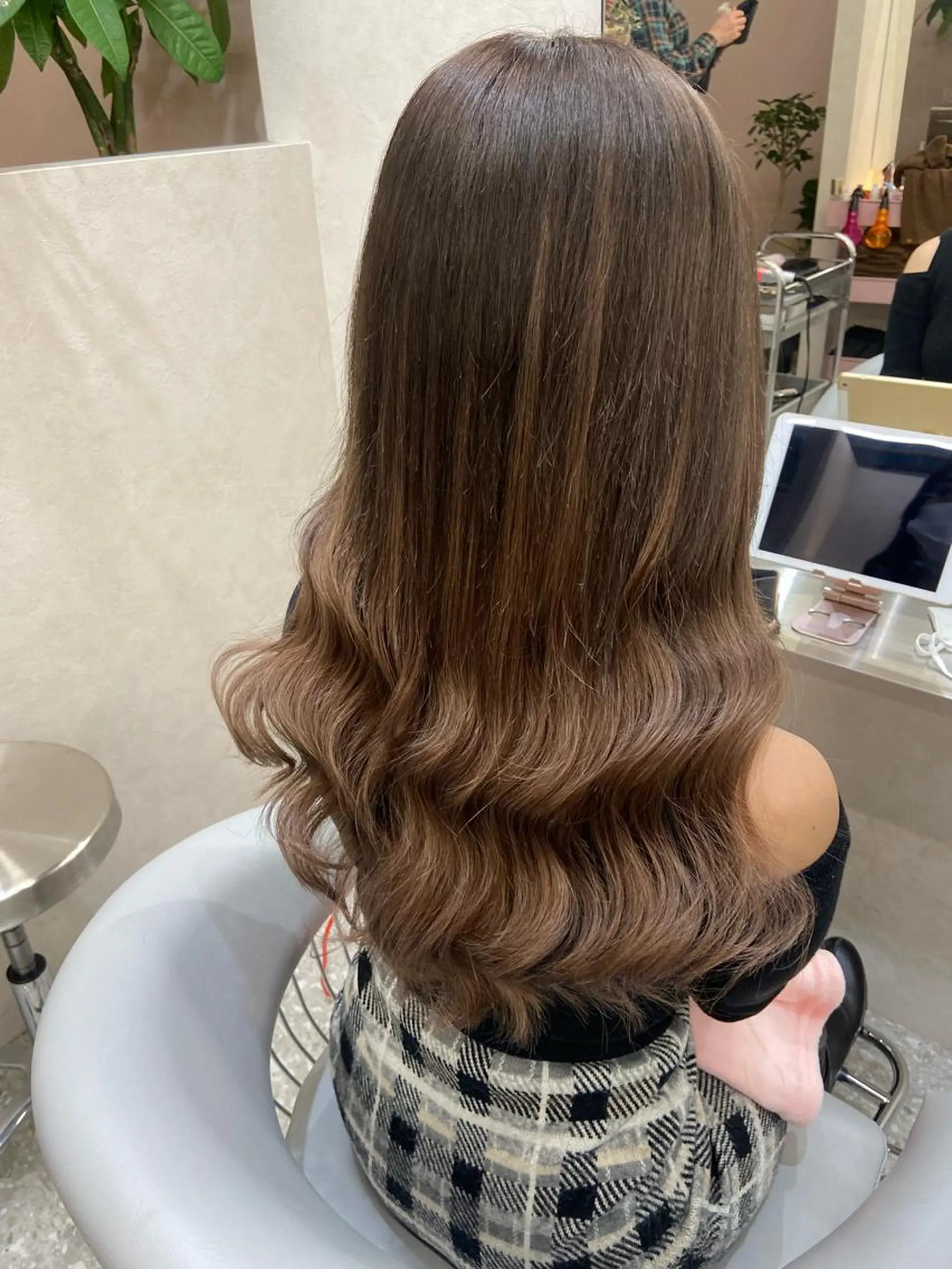 ロング カラー シールエクステ エクステ 韓国風ヘア 新宿/韓国ヘア 中明度カラー/かやのヘアスタイル