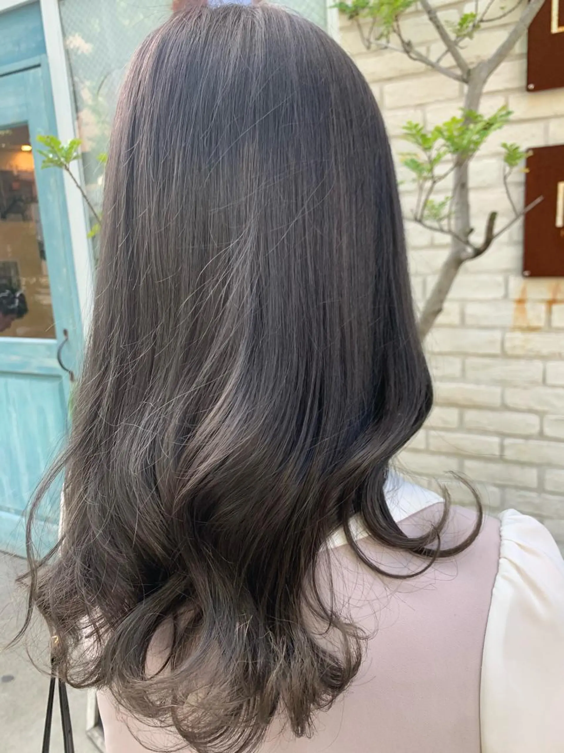 カラー ヤマダ サクラのヘアスタイル