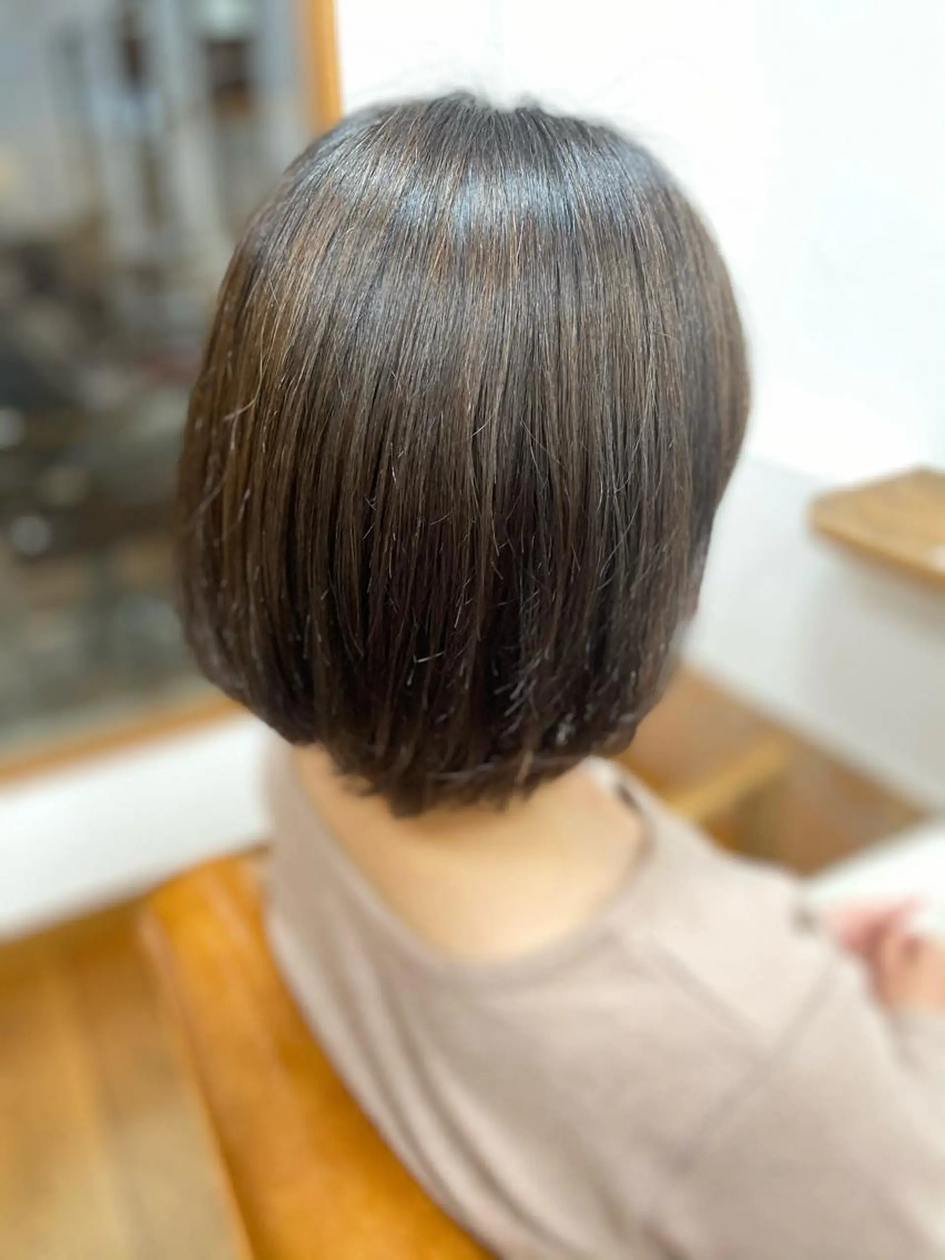 カラー アッシュ 安澤 彩奈のヘアスタイル