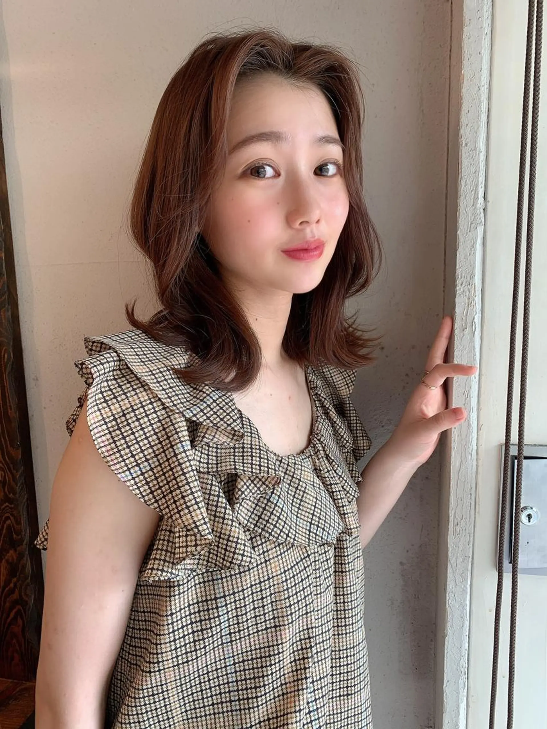 ミディアム カラー カット ヘアカラー トリートメント ヘッドスパ ヘアセット 透明感/オリーブ/ グレージュ/YUKAのヘアスタイル