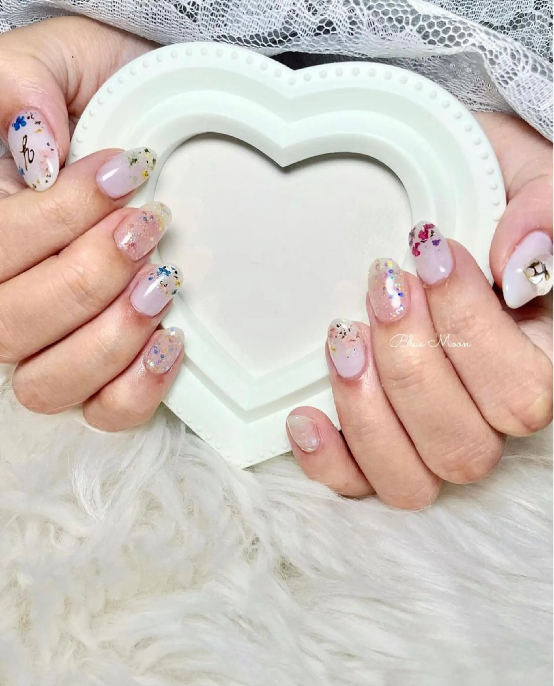 ネイル クリアネイル ハート ハンドネイル フットネイル ハンドケア nail salon Blue Moonのネイルデザイン