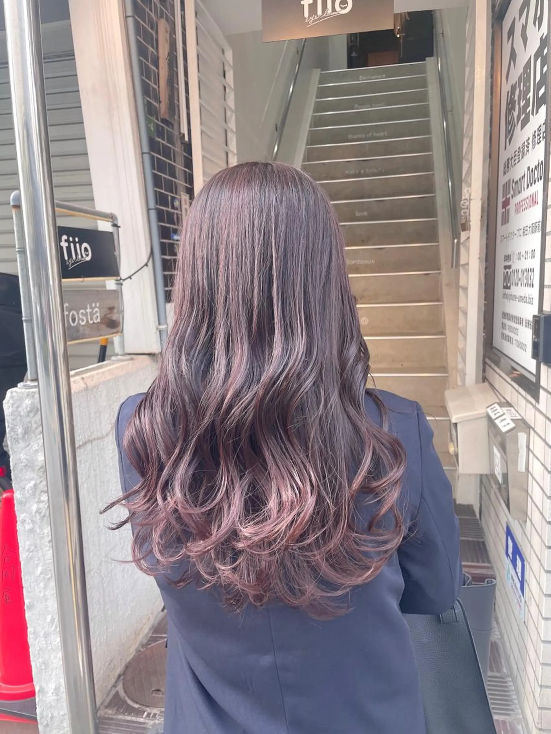 ロング カラー 梅田美容室 山崎海波のヘアスタイル