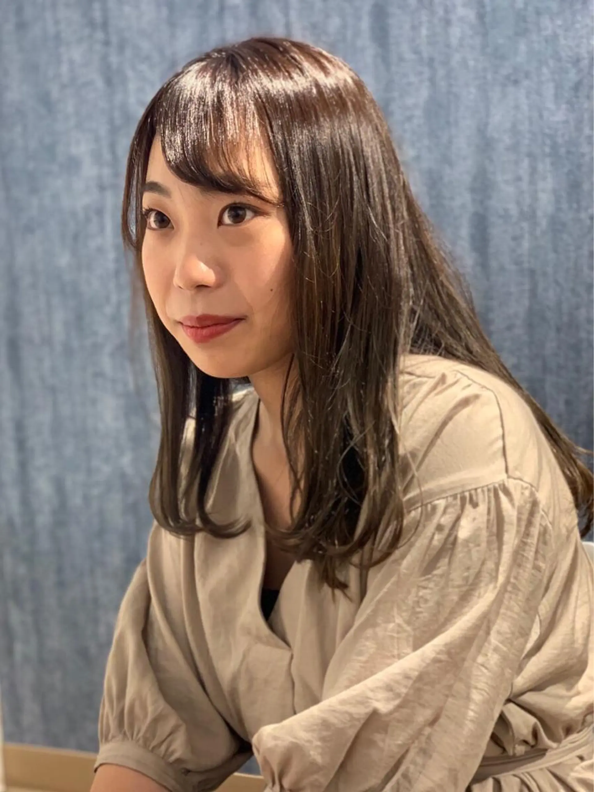 セミロング 大場 優のヘアスタイル