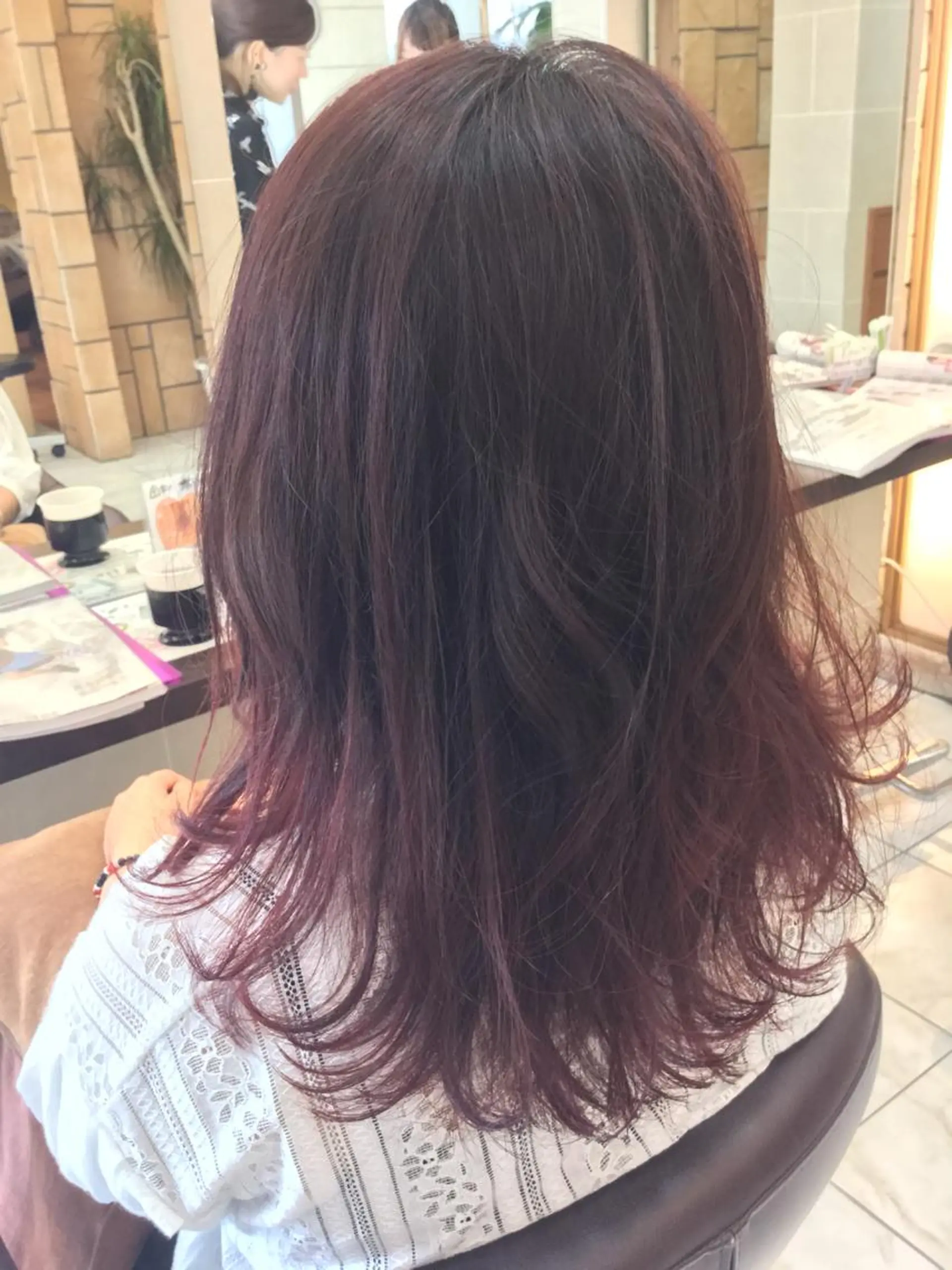 セミロング カラー 野々山 直貴のヘアスタイル