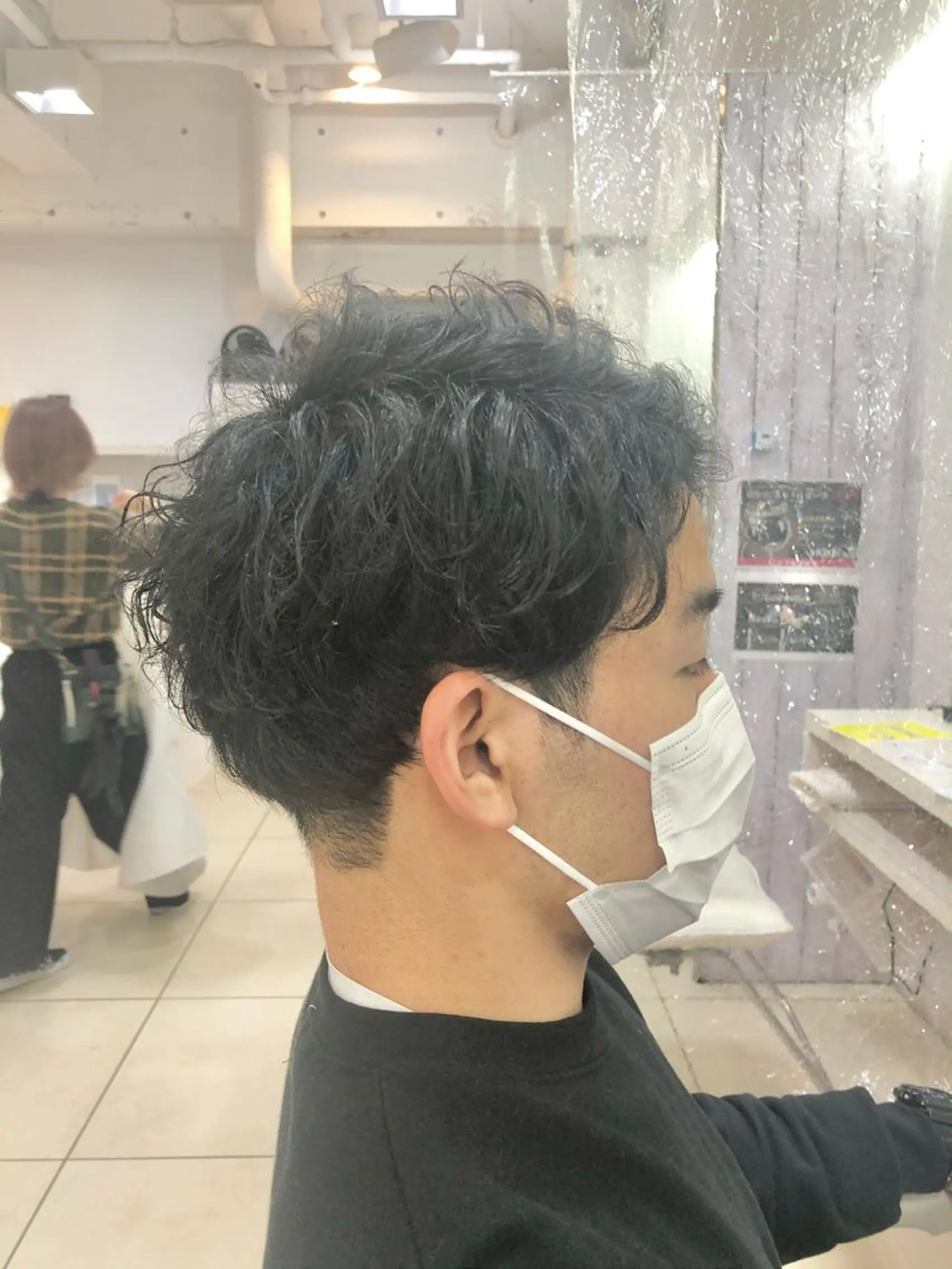 ショート パーマ メンズ 髪質改善× ハイライト溝江のヘアスタイル