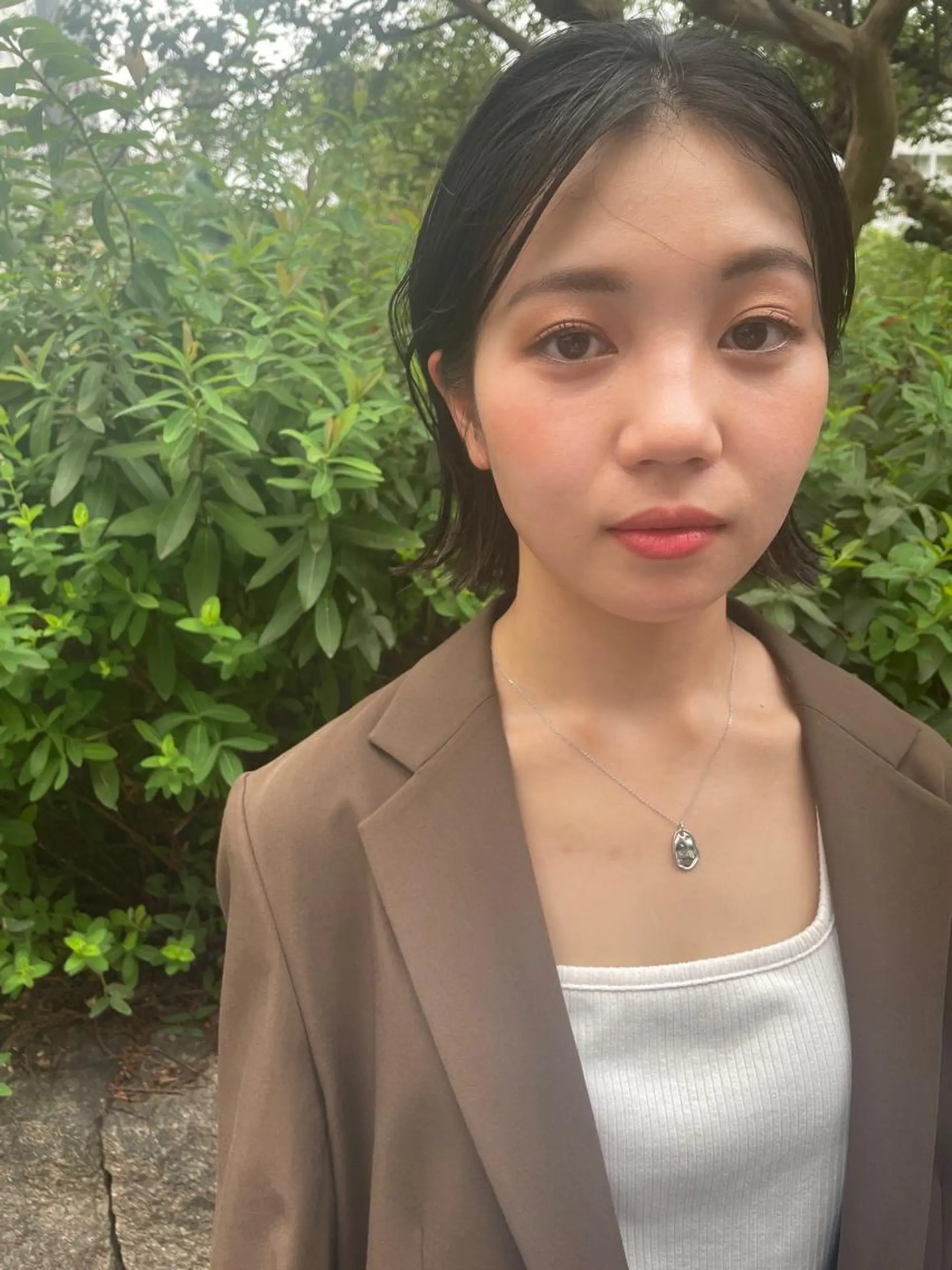 ミディアム カット さの あやねのヘアスタイル