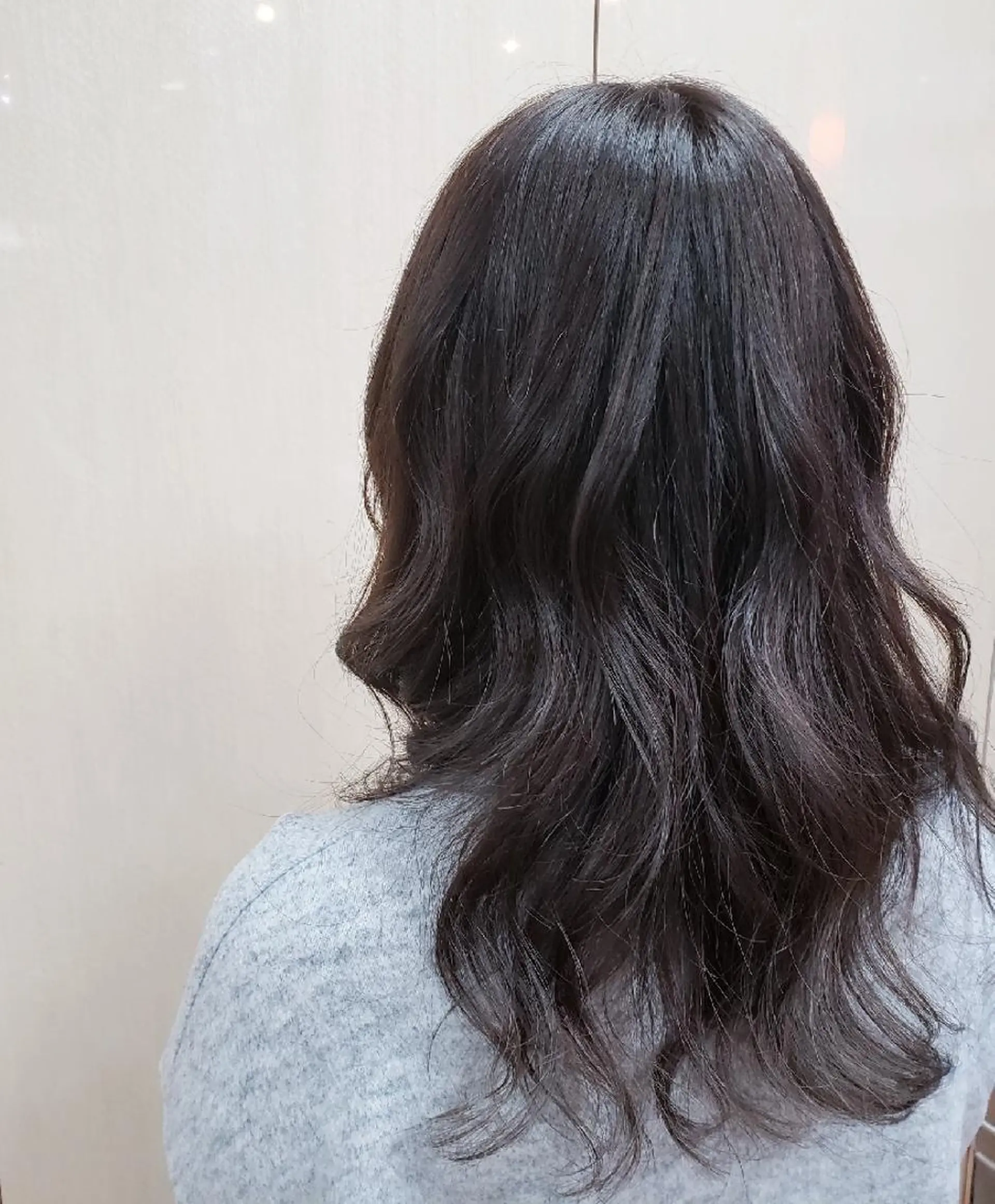 セミロング カラー 💜𝑳𝑼𝑵𝑨 🌻母良田愛美🌻のヘアスタイル