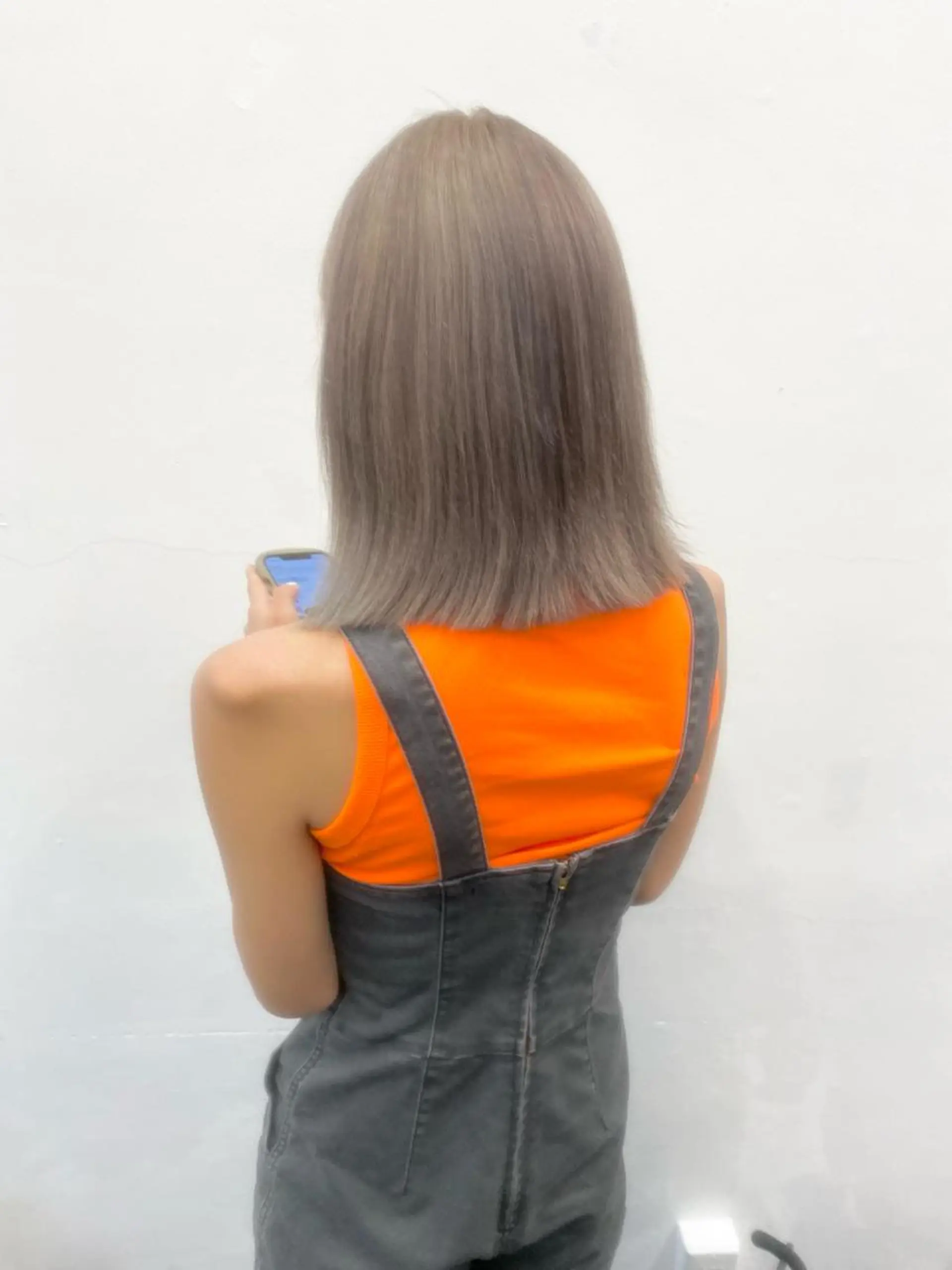 ミディアム カラー パーマ ヘアアレンジ メンズ キッズ ネイル マツエク・マツパ アイブロウ ミディアムレイヤー メンズバレイヤージュ メンズブリーチ メンズハイライト メンズインナーカラー カット ヘアカラー トリートメント nico TOKYO 渋谷所属・ブリーチ　ハイトーン 特化🌈フジタハルキのヘアスタイル