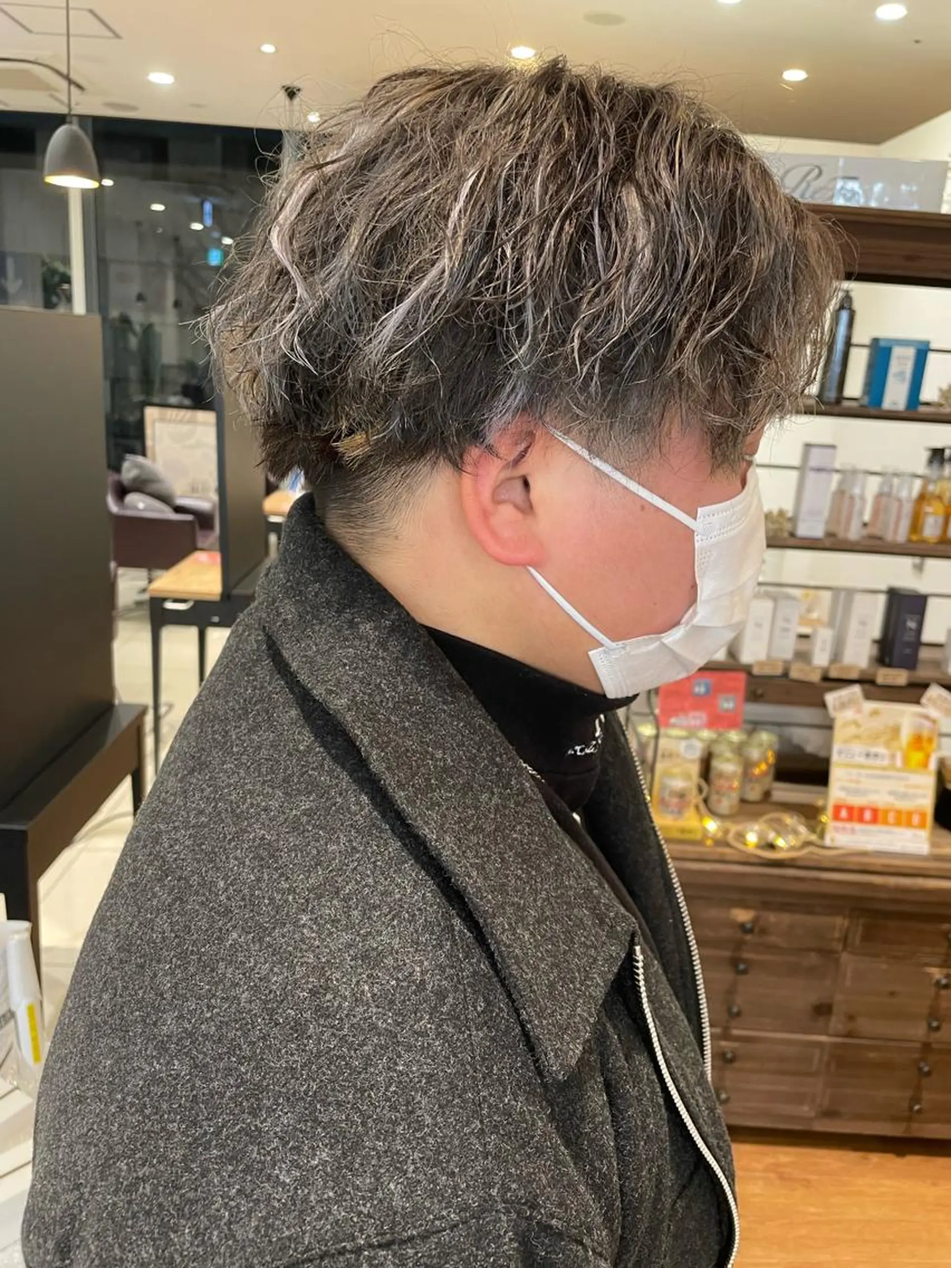 ショート カラー ハイライトカラー ハイライト ツイストパーマ ヘアカラー 髪質改善/ブリーチ 田代 龍我のヘアスタイル