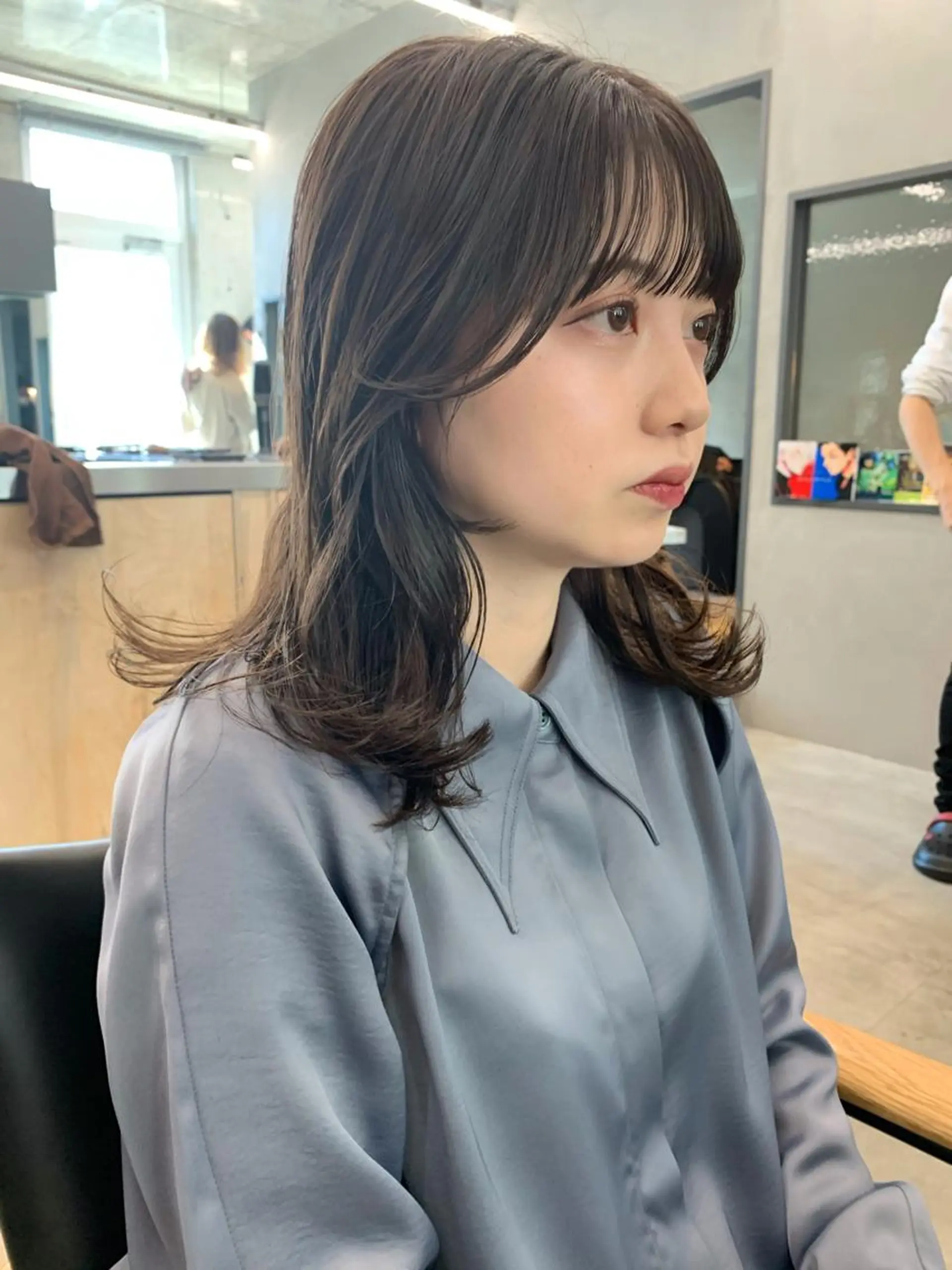 ミディアム カラー 顔周りカット カット ヘアカラー トリートメント sakoda shunkiのヘアスタイル