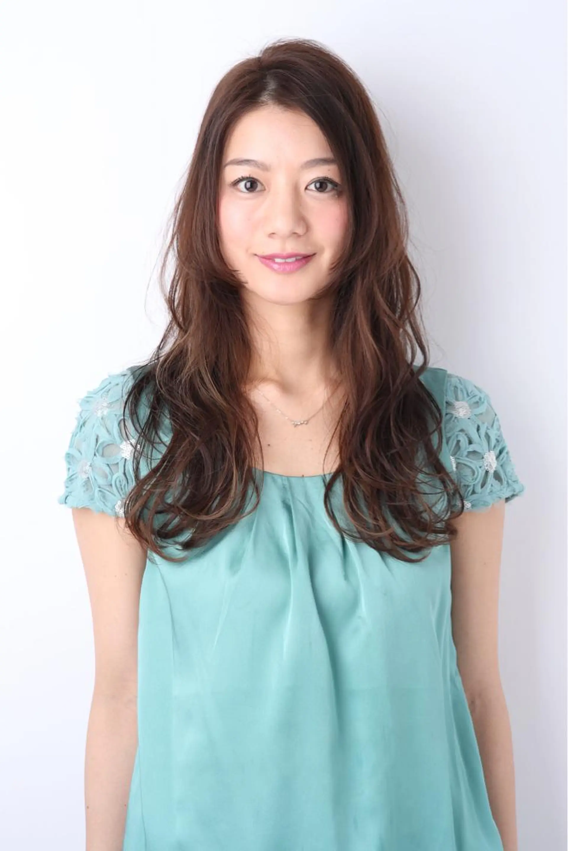 ロング カラー パーマ ロング アンソリットボーテ所属・吉村 信洋のヘアスタイル