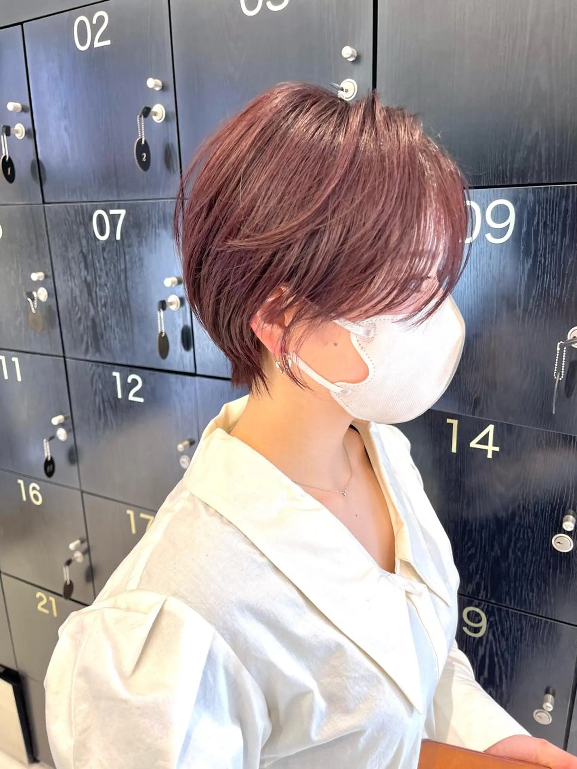 ショート カラー ハンサムショート 丸みショート ショートヘア graxi'    グラシー所属・ブリーチ/ハイトーン SERINAのヘアスタイル