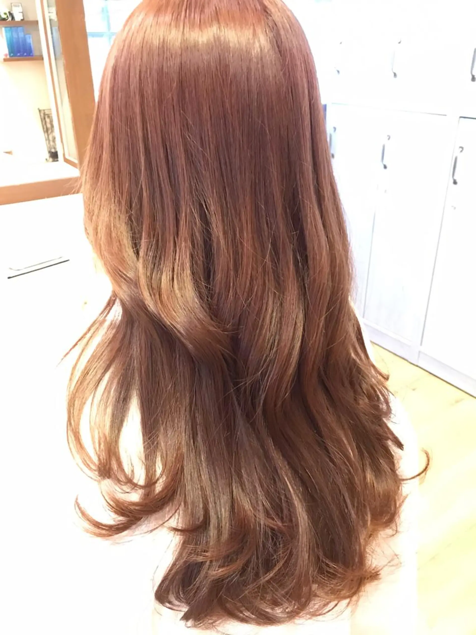 ロング 井上 みわこのヘアスタイル