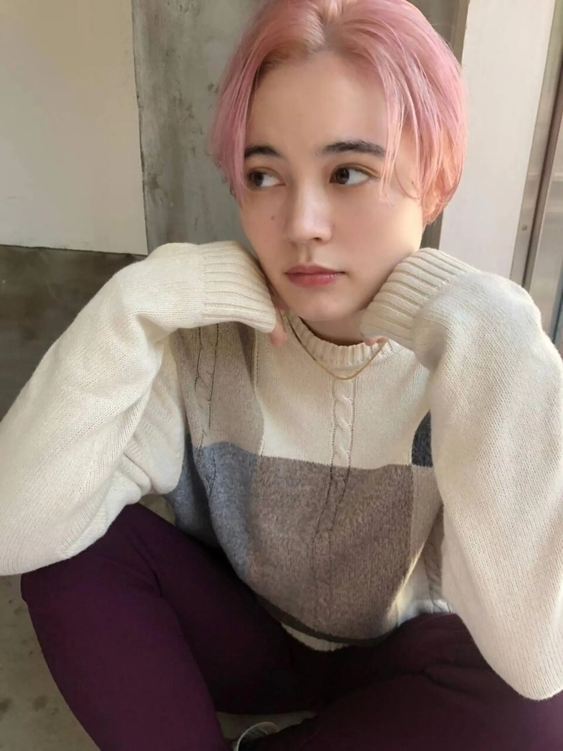 ロング 肌馴染みくすみカラー 花房 佑夏のヘアスタイル