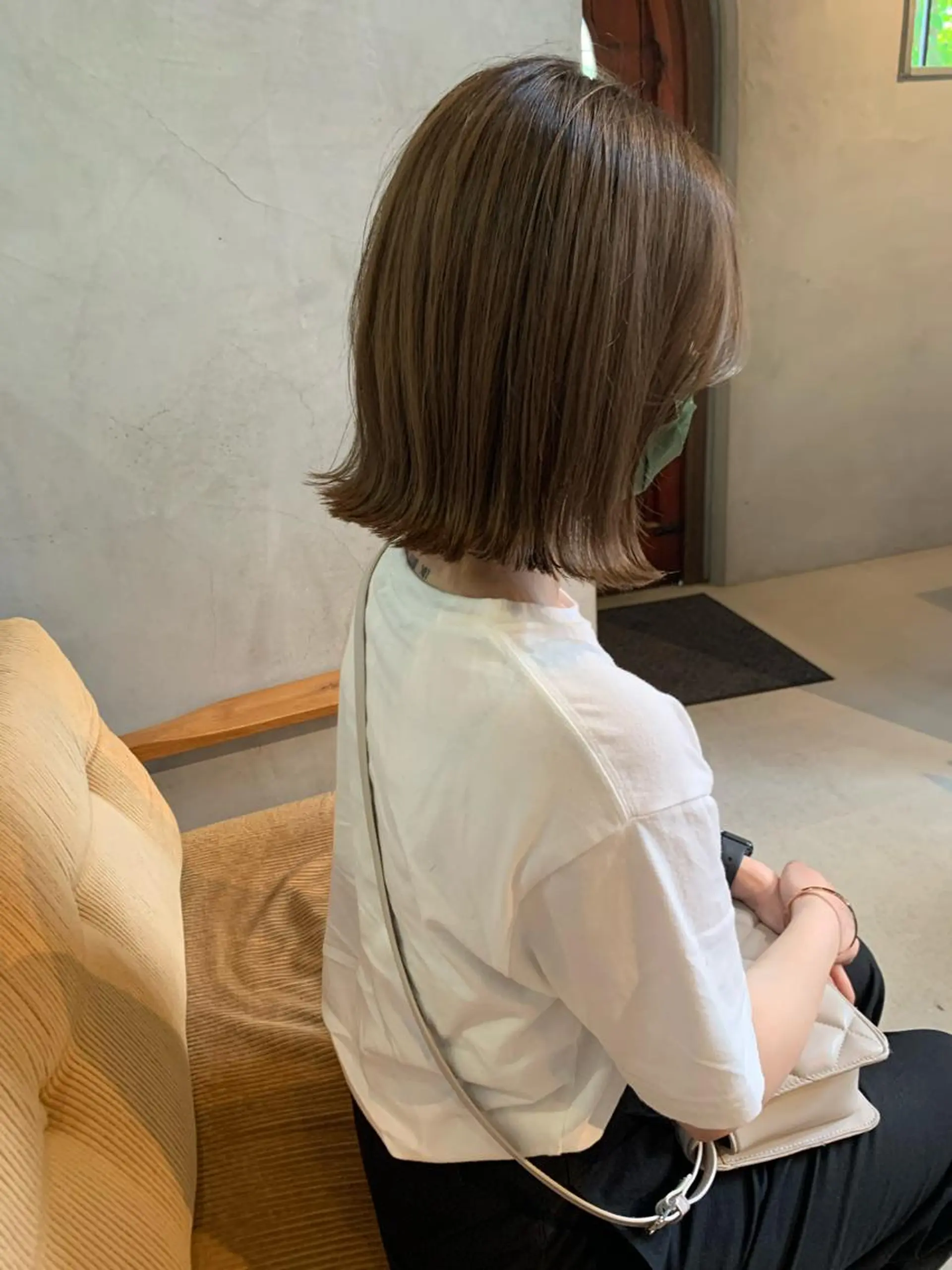 ミディアム レイヤー/韓国ヘア 杉浦結梨のヘアスタイル