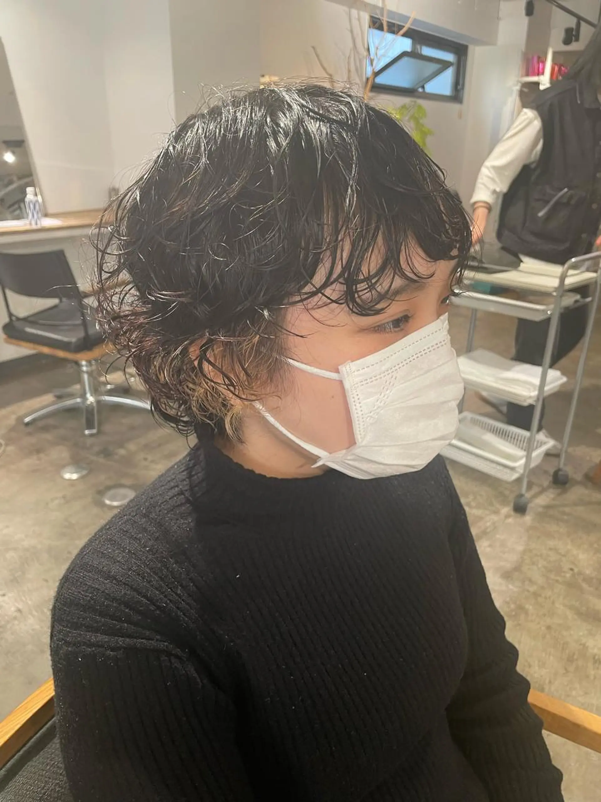 ショート パーマ カット パーマ ハイトーン/レイヤー /ケアブリーチ石川治のヘアスタイル