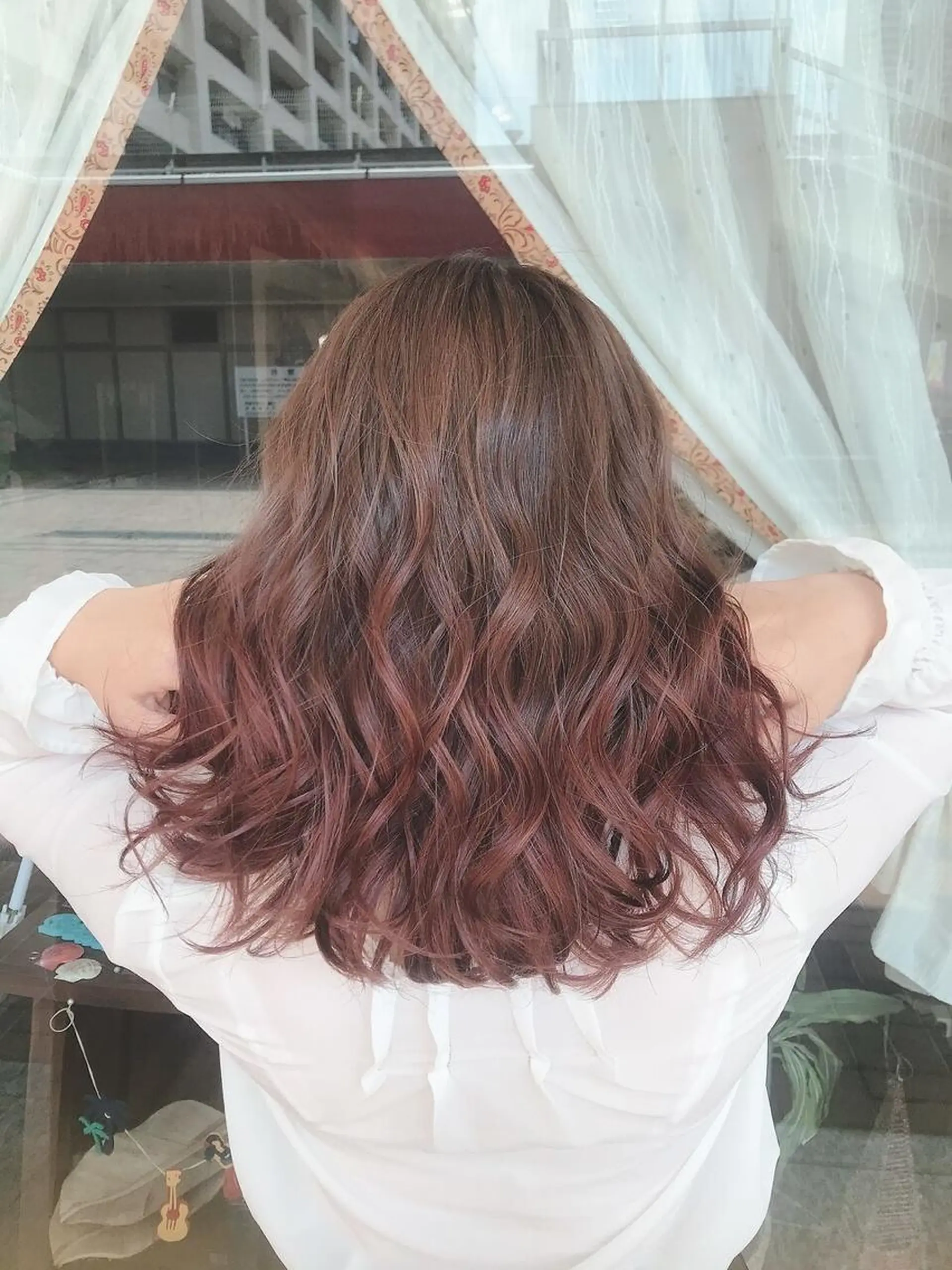 ミディアム カラー THE2ND 大竹 瞳のヘアスタイル