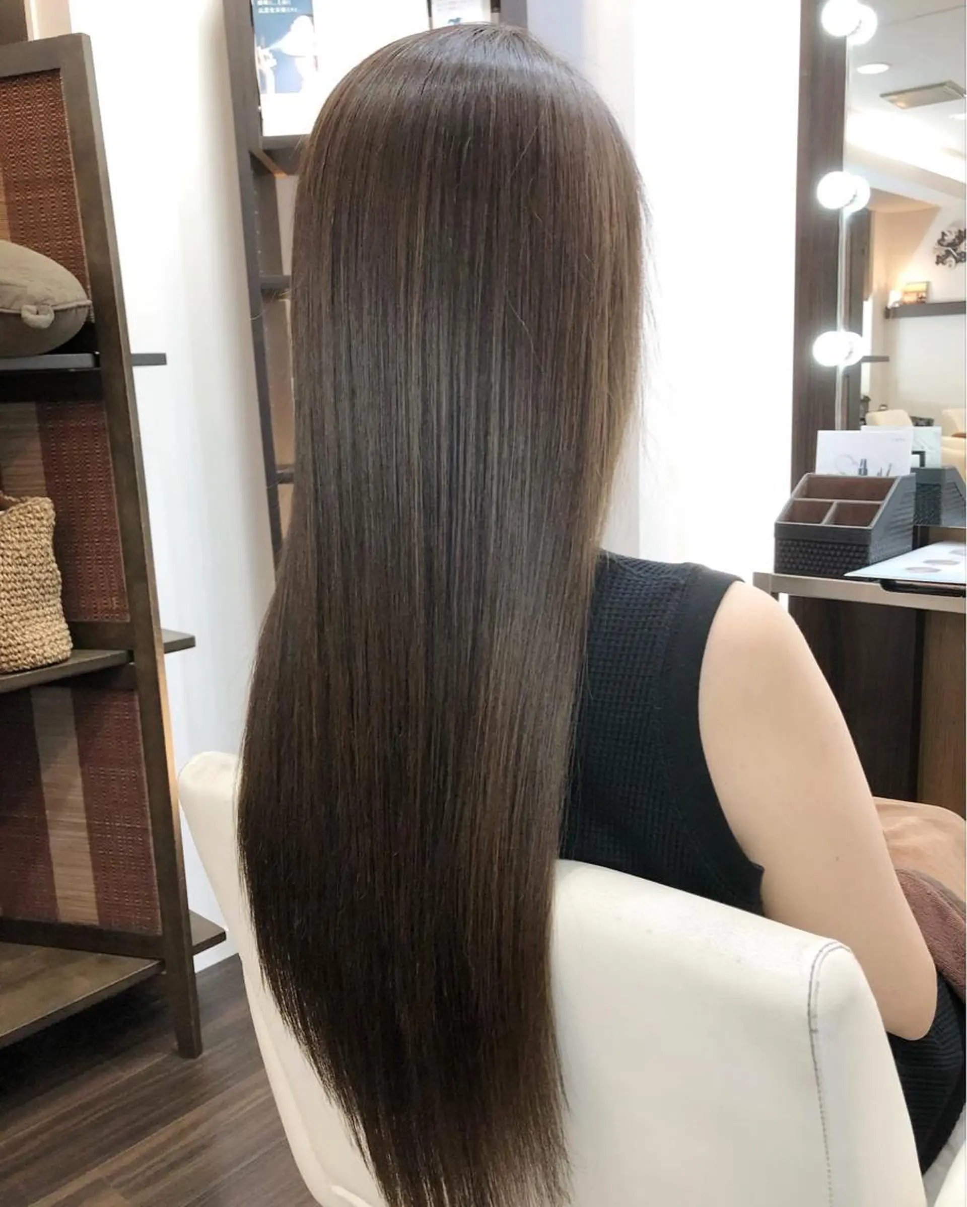 ロング カット ヘアカラー トリートメント ヘッドスパ FORMA所属・美髪育成 FORMA代表　関のヘアスタイル