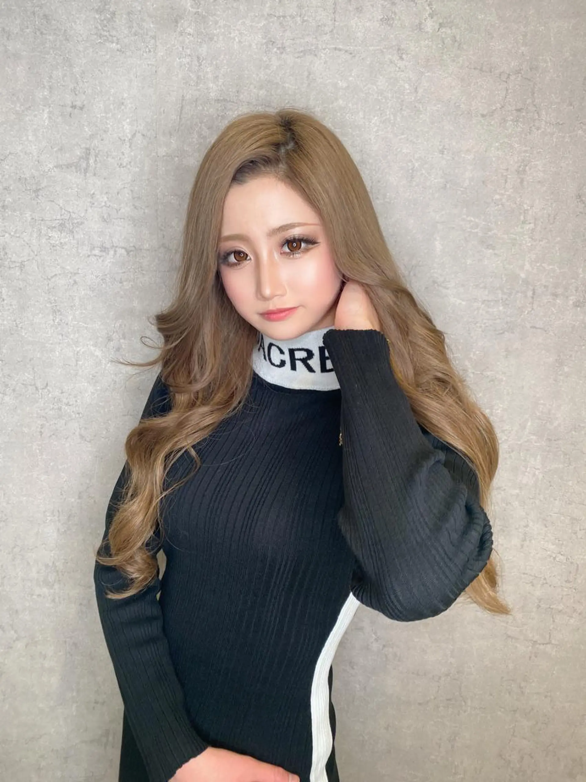 ロング カラー ヘアアレンジ シールエクステ アッシュ ミストバング 透明感カラー イヤリングカラー エクステ 【GRIZZ】グリス所属・エクステサロン GRIZZのヘアスタイル