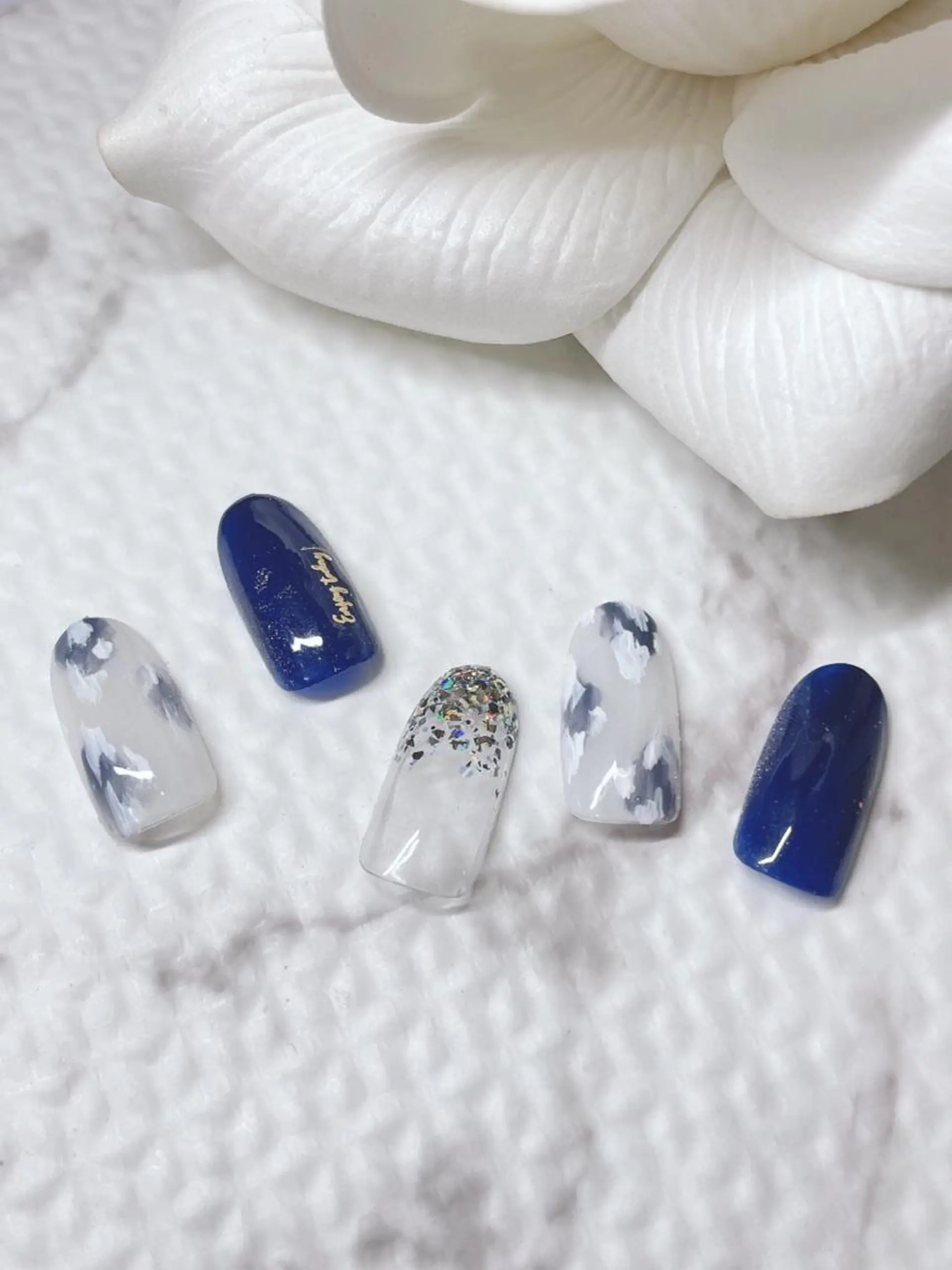 ネイル フットネイル グリーン オフィスネイル ワンカラーネイル 春ネイル Lily Roseスタッフ一同のマツエク・マツパデザイン