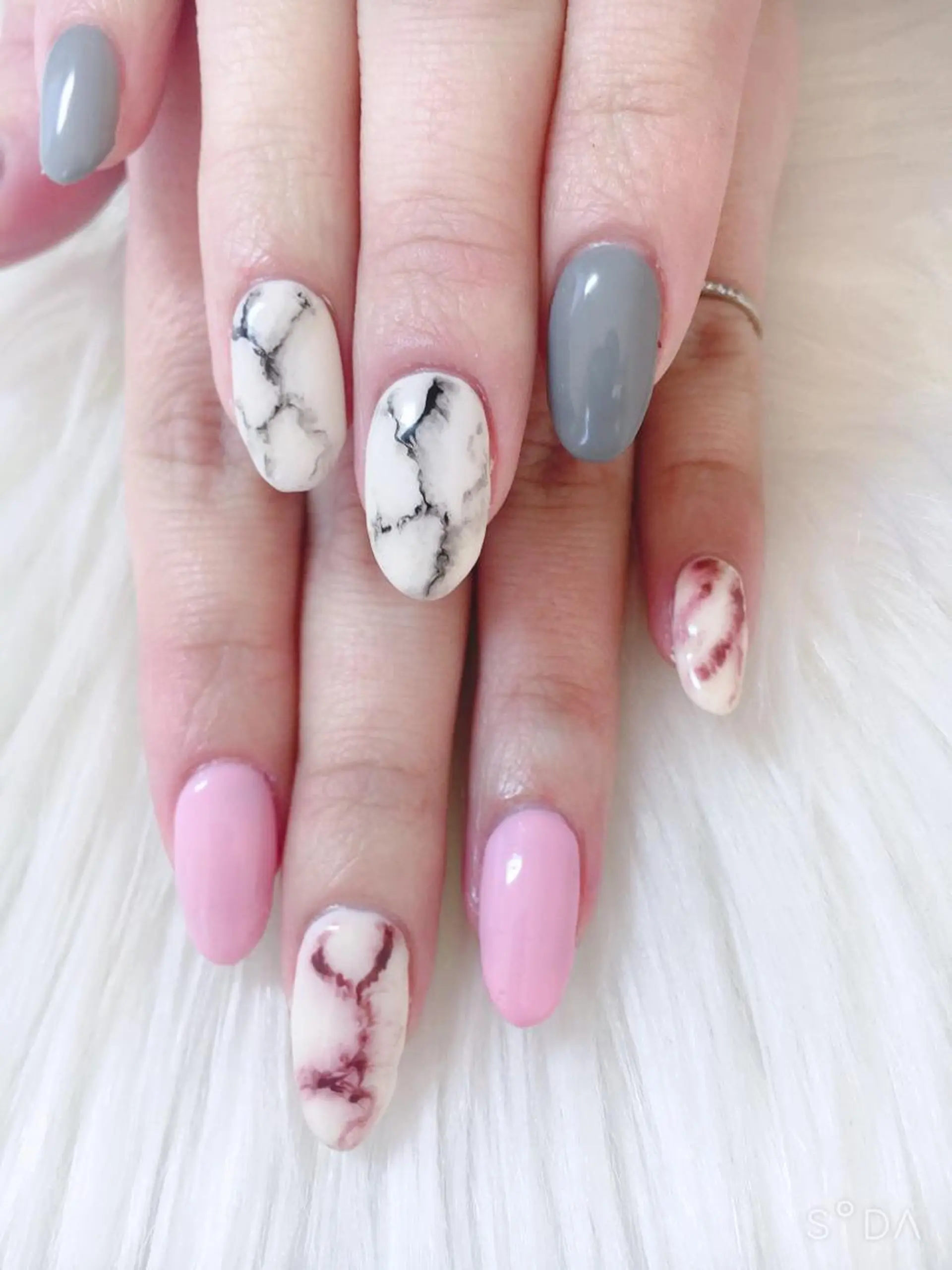 ネイル 大理石ネイル(マーブル) miwa ミワのネイルデザイン