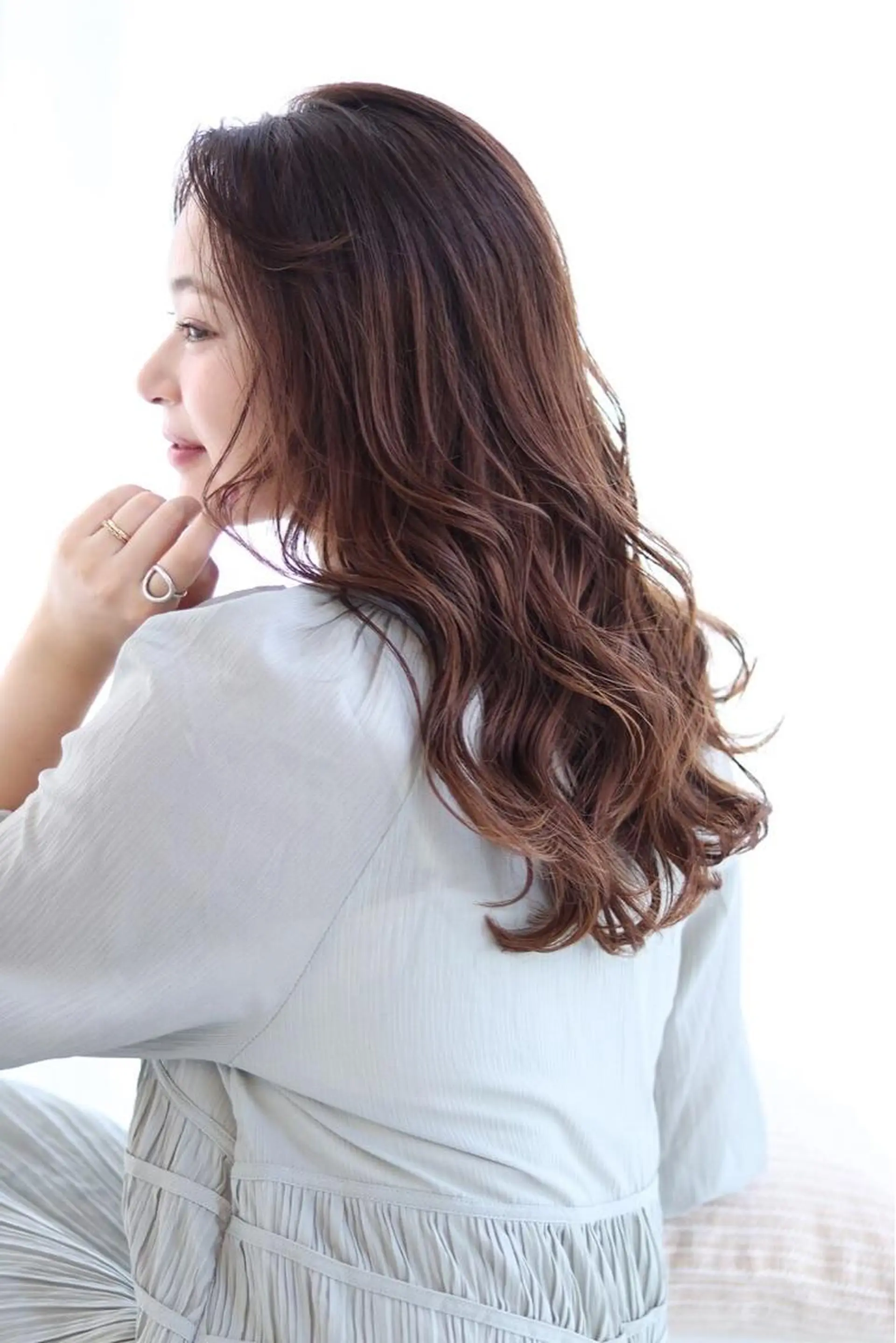 ロング 及川まき 　オリーブ グレージュカラー♪のヘアスタイル
