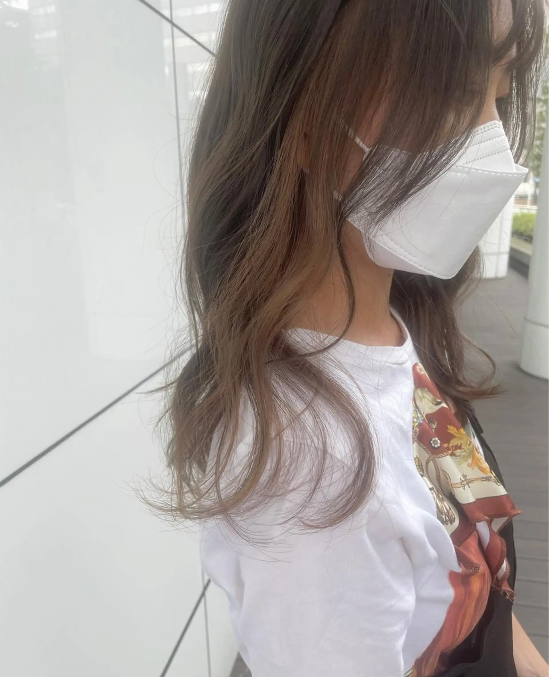 セミロング カラー Lolonois梅田 🌼TSUYURIのヘアスタイル