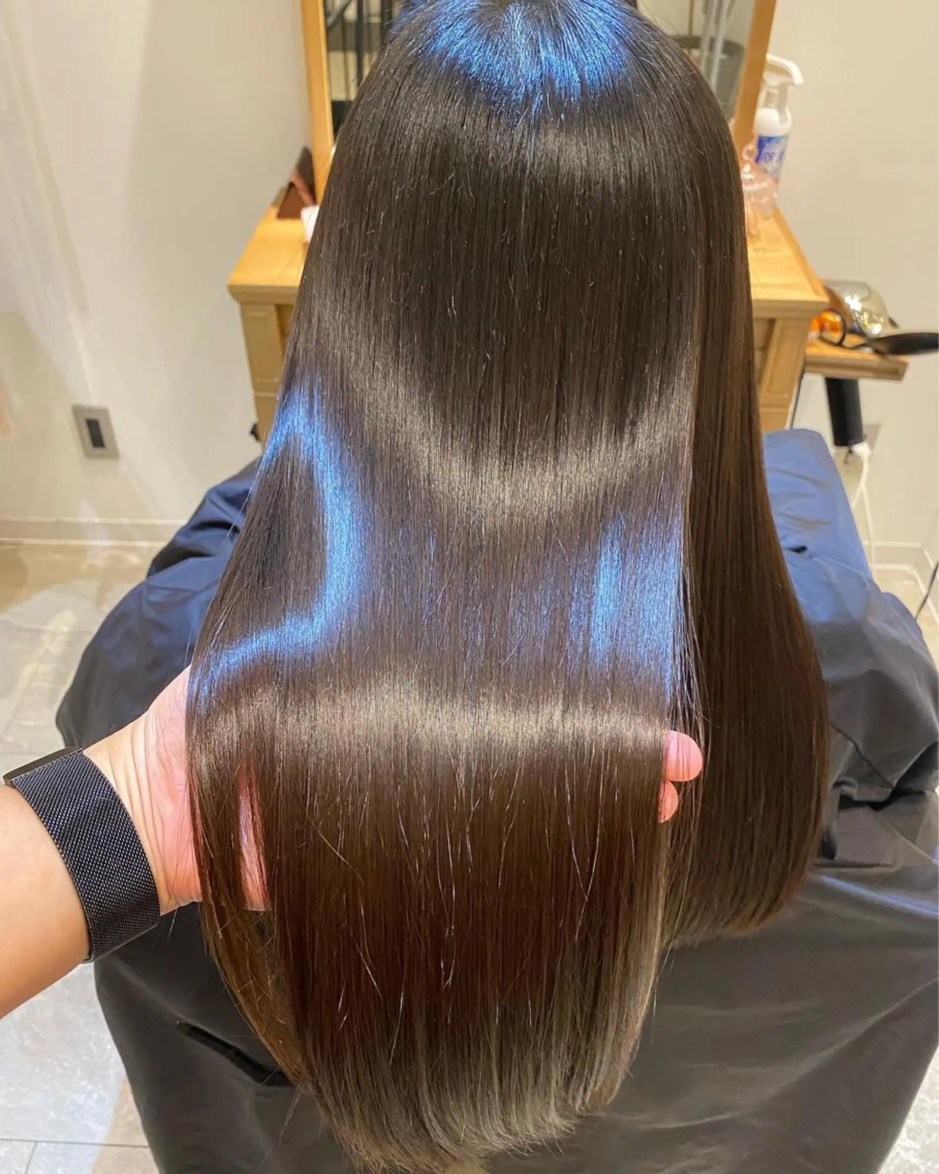 ロング カット ヘアカラー 縮毛矯正 トリートメント AUBEHAIRpeony所属・山形酸性ストレート 古川✂︎のヘアスタイル