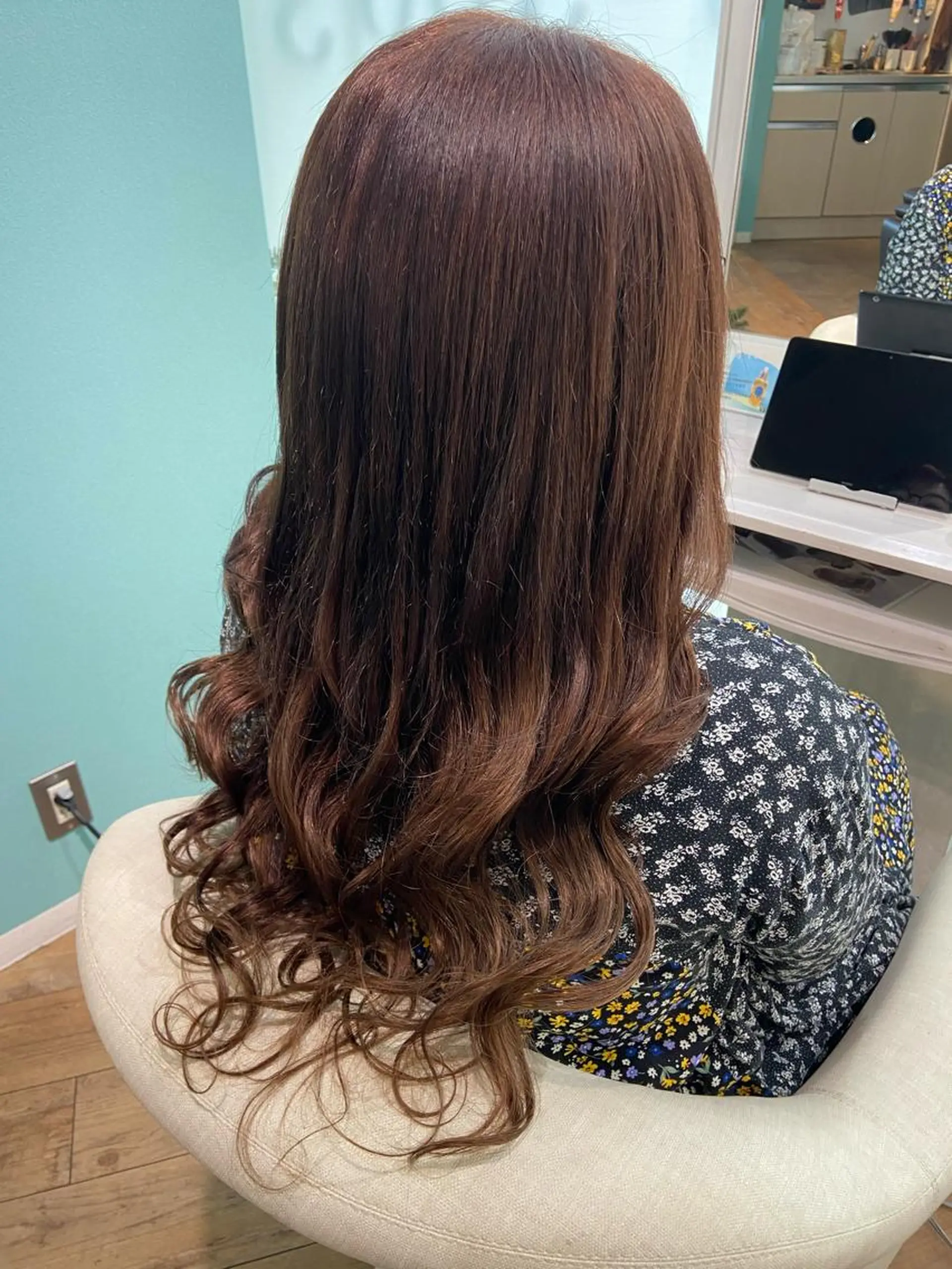 ロング カラー プルエクステ エクステ ヘアカラー エクステ 🧸プルエクステ❤︎ ネイルKAO🧸のヘアスタイル