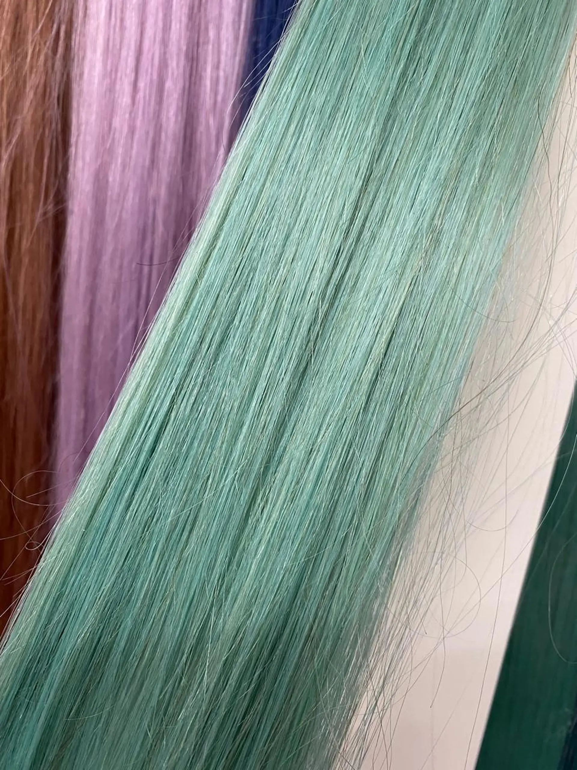 ロング ヘアアレンジ ネイル マツエク・マツパ アイブロウ KITTY 立川のネイルデザイン