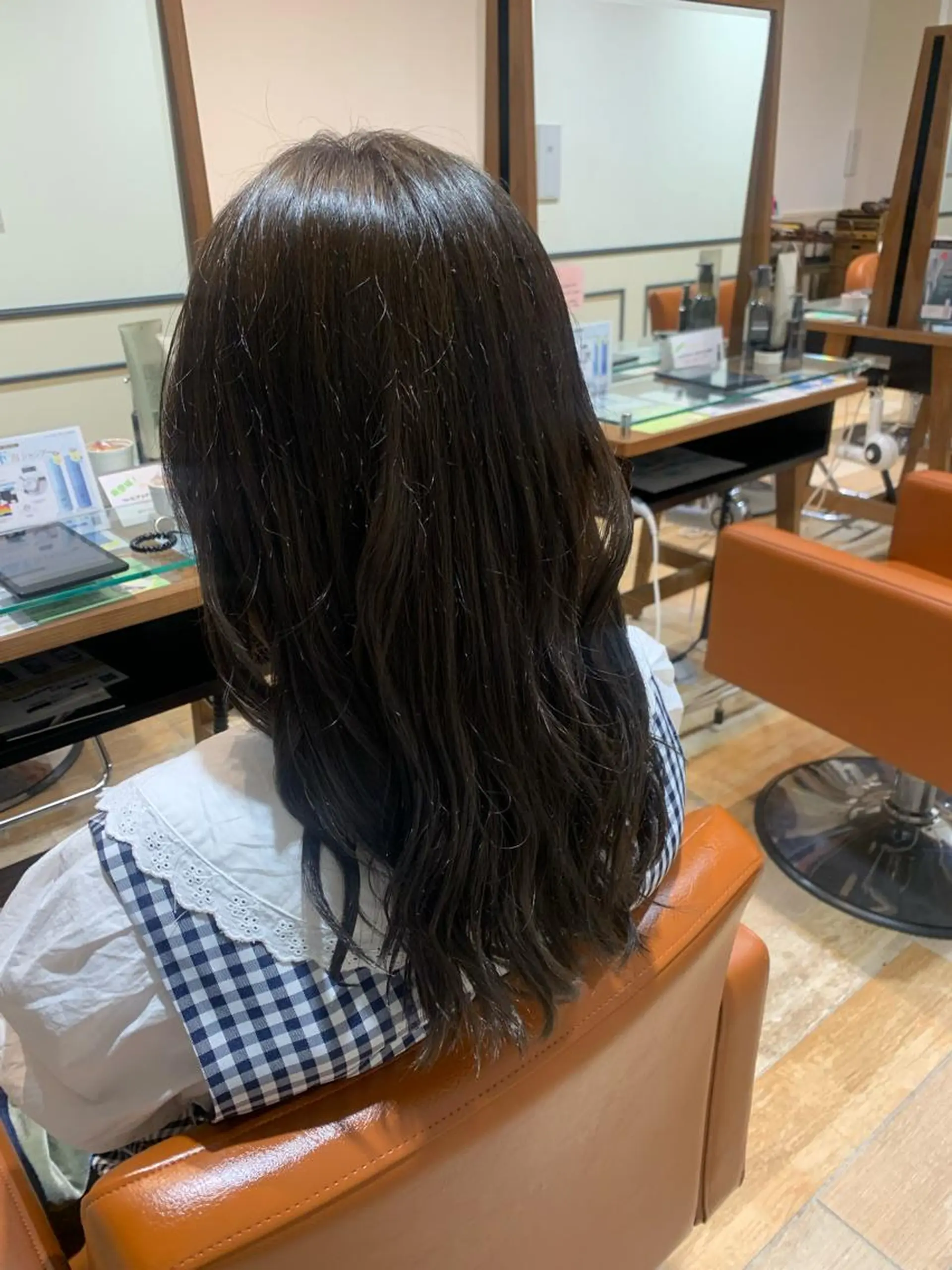 カラー ヘアカラー 須藤 向日葵のヘアスタイル