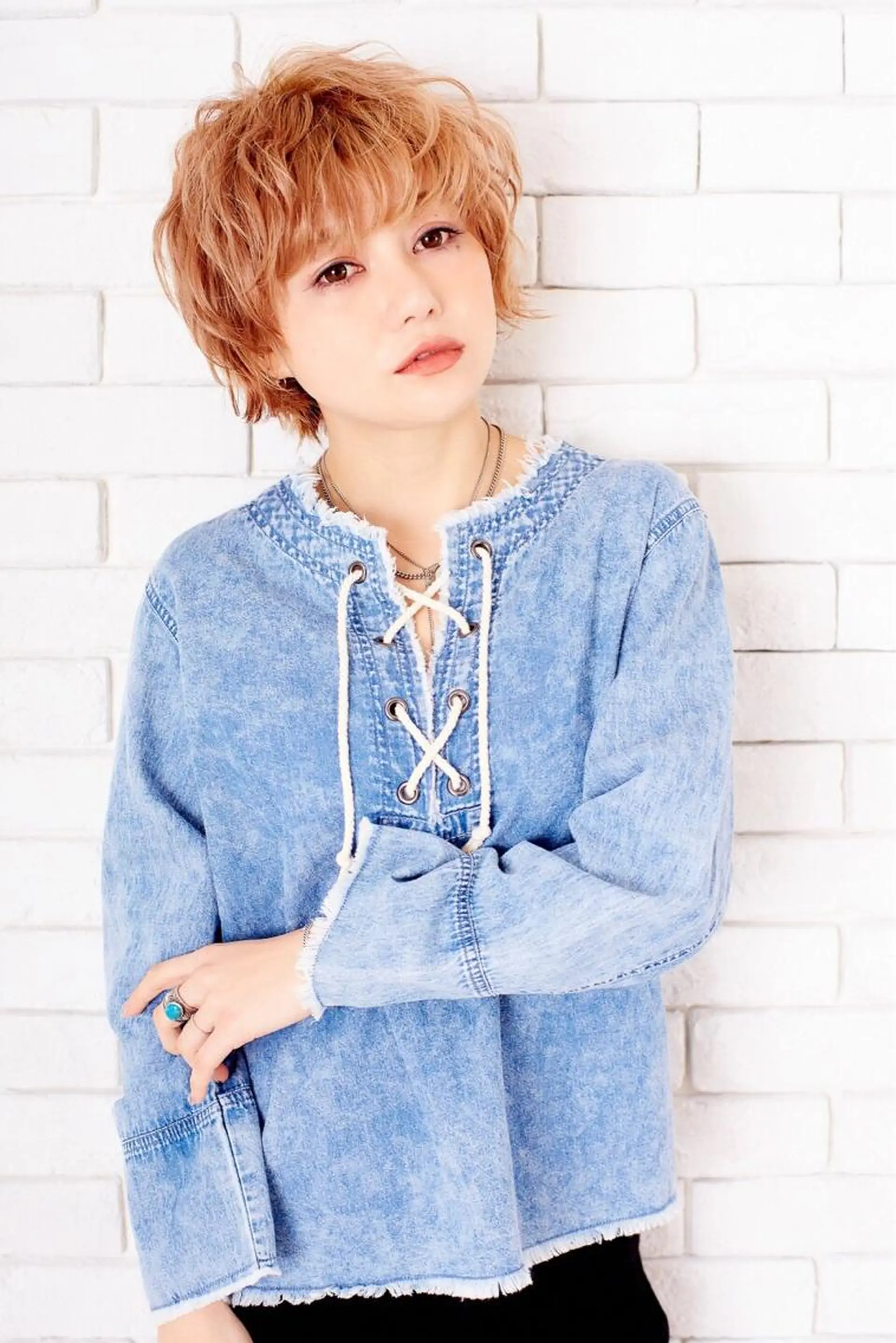 ショート カラー パーマ カット ヘアカラー パーマ 朝比奈 志保のヘアスタイル