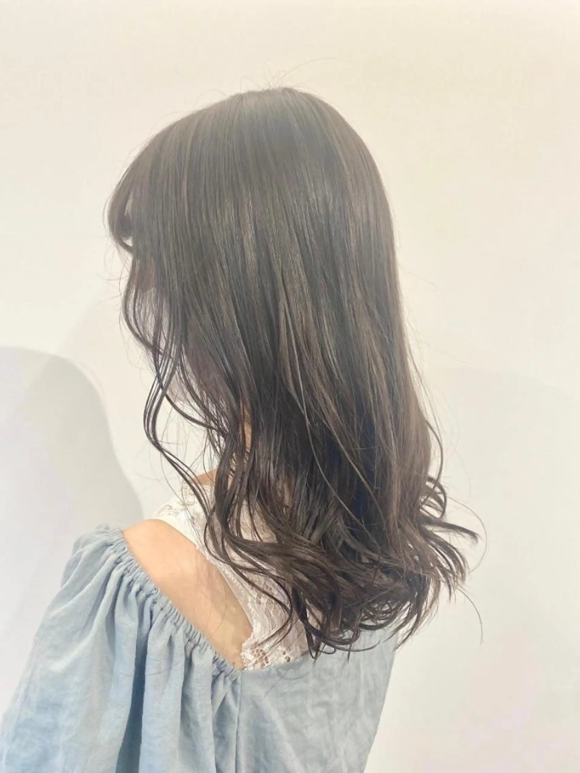 セミロング 🎀艶ブリーチカラー 🎀Fan.🎀秋山のヘアスタイル