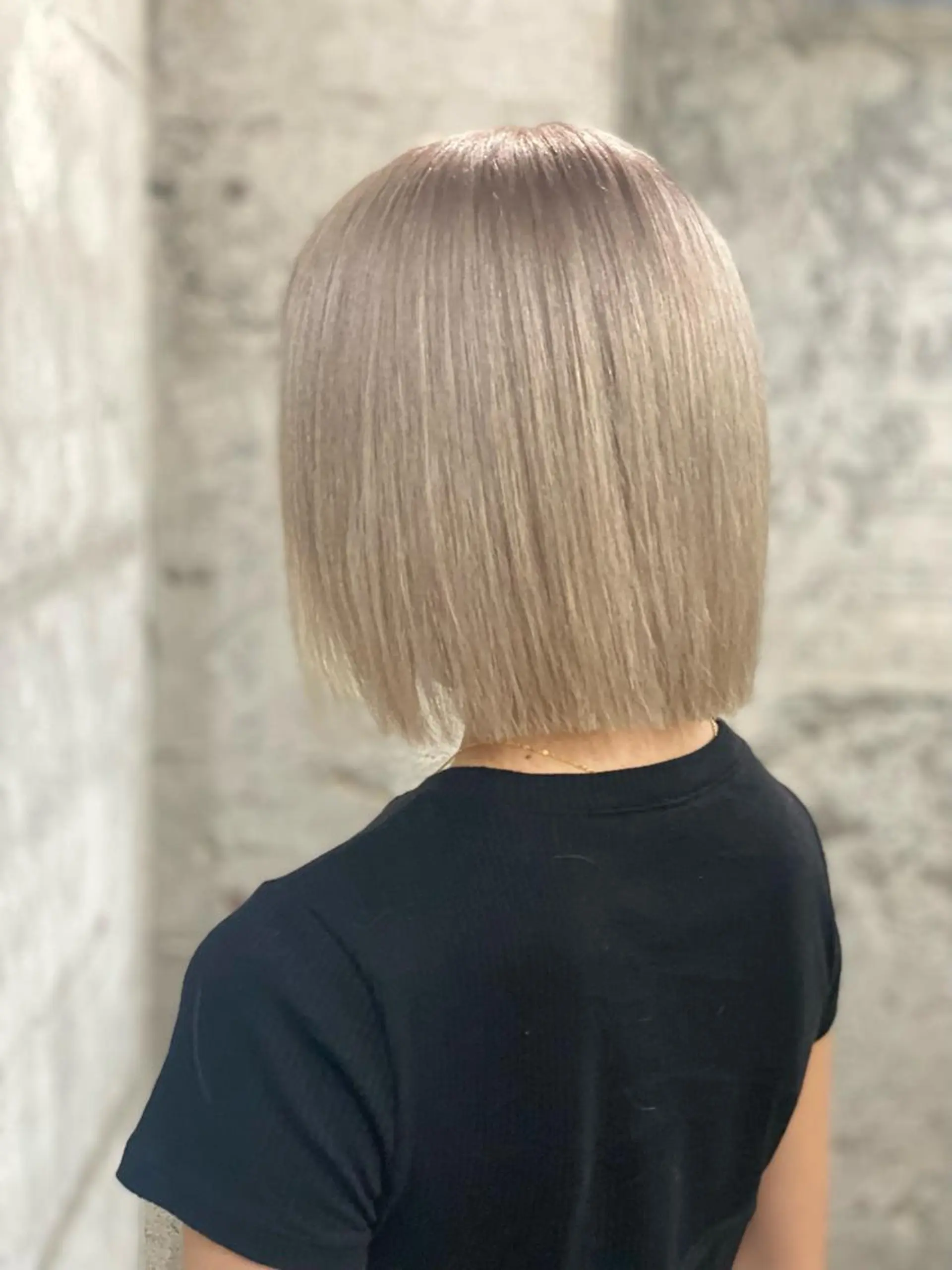 ショート カラー ヘアアレンジ ベージュカラー ブロンド ブロンドベージュ ヘアカラー ［似合わせヘア］ ✂︎OGURO✂︎のヘアスタイル