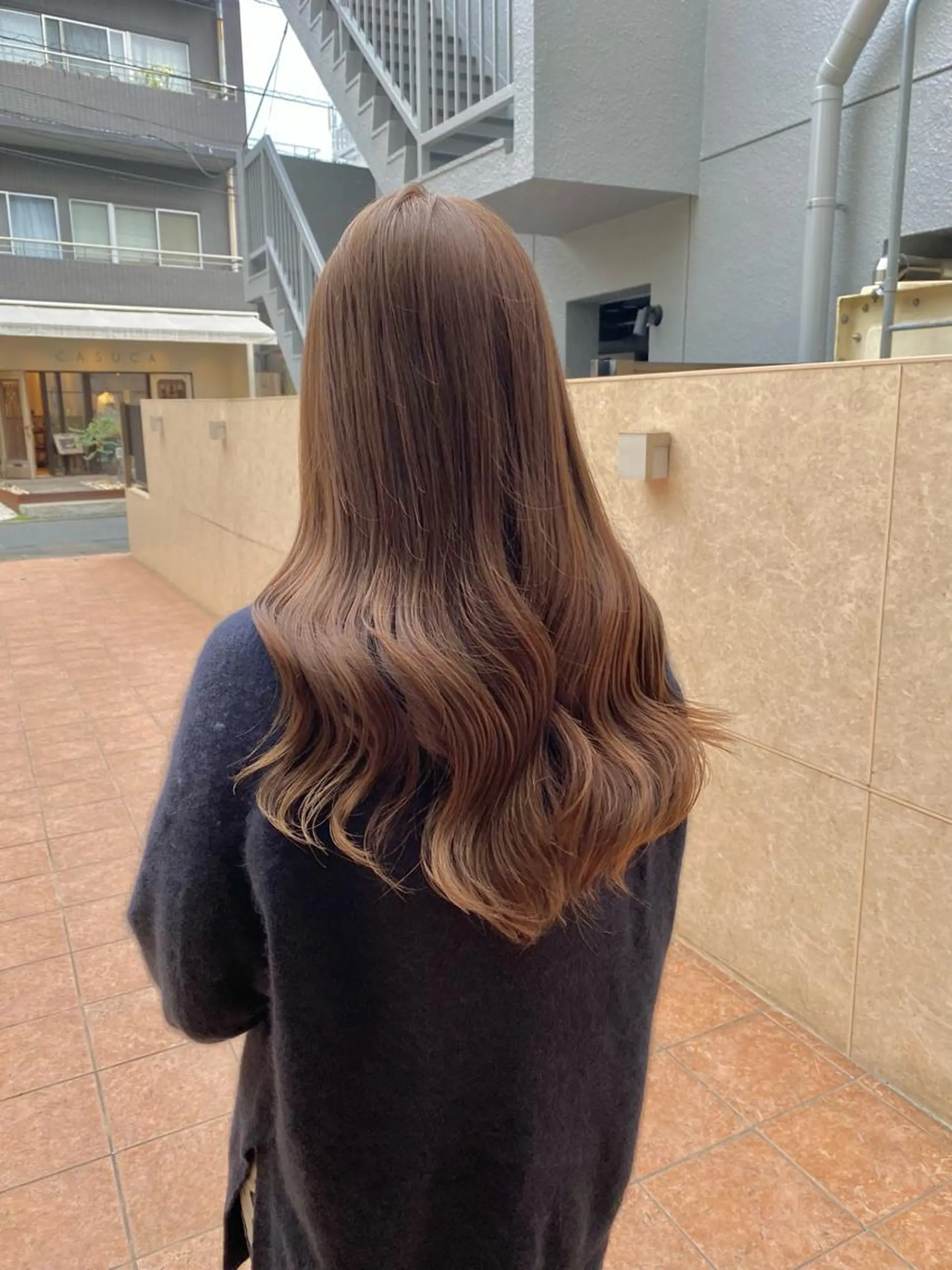 ロング カラー ベージュカラー ミルクティーベージュ カット ヘアカラー トリートメント ボブ/縮毛矯正/ レイヤー/塚田のヘアスタイル