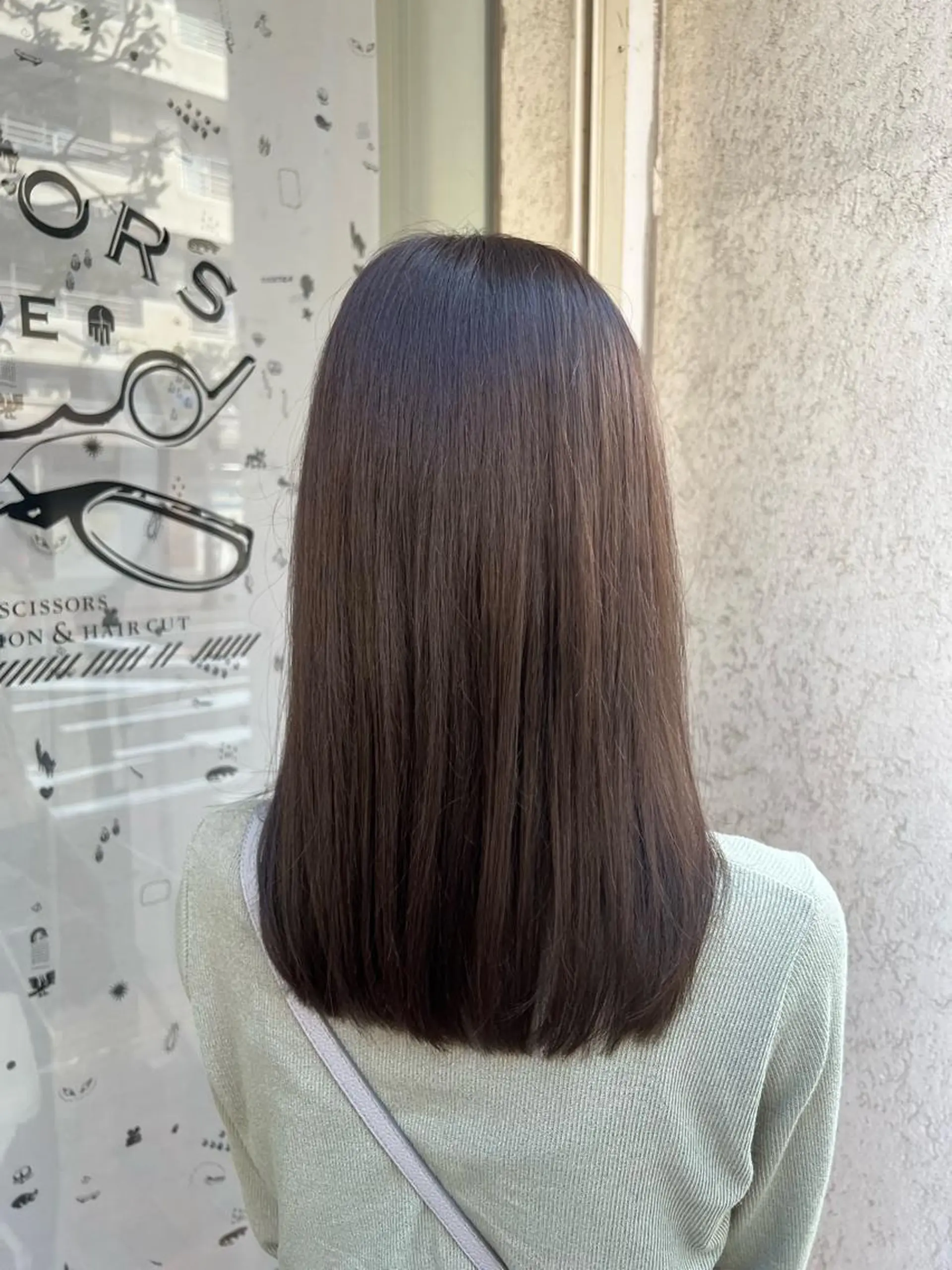 セミロング カラー カット ヘアカラー haru .のヘアスタイル