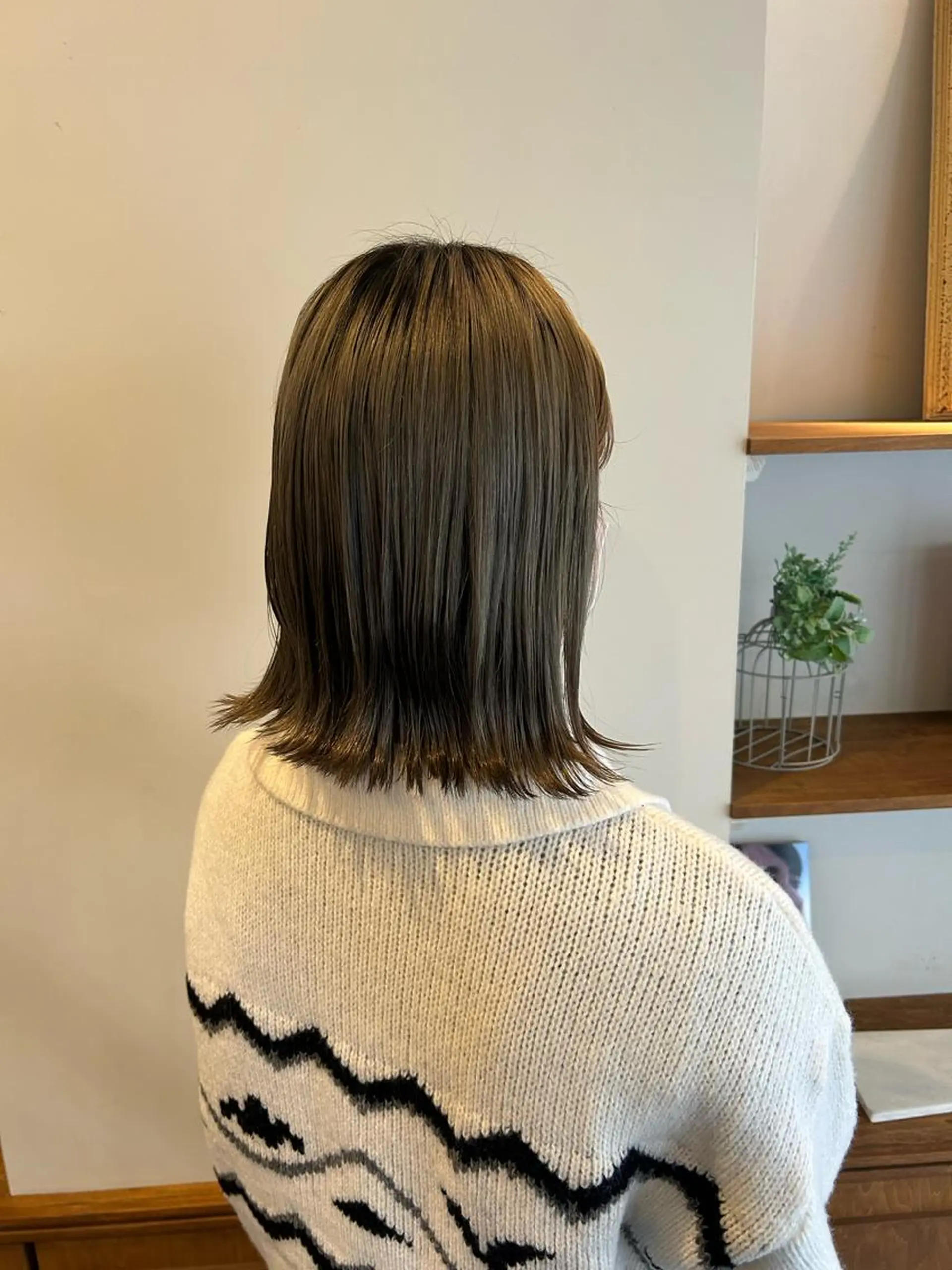 カラー AGREE Momokaのヘアスタイル