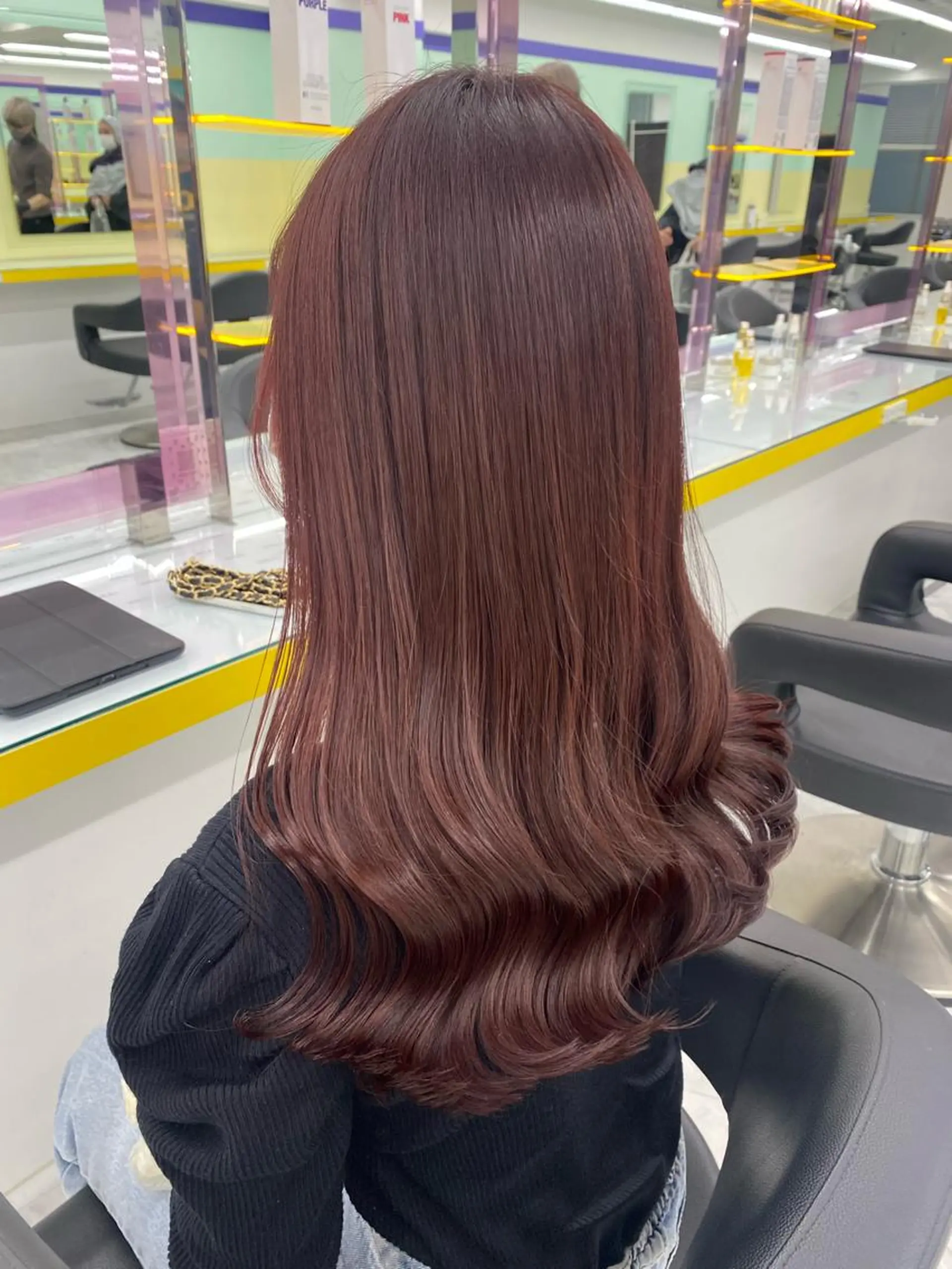 ロング カラー パーマ ヘアアレンジ メンズ キッズ ネイル マツエク・マツパ アイブロウ メンズブリーチ ブリーチ カシス ダブルカラー ラベンダーカラー ヘアカラー トリートメント ヘッドスパ ヘアセット linette所属・🐩推し活🐩 FUTABA🍒のヘアスタイル