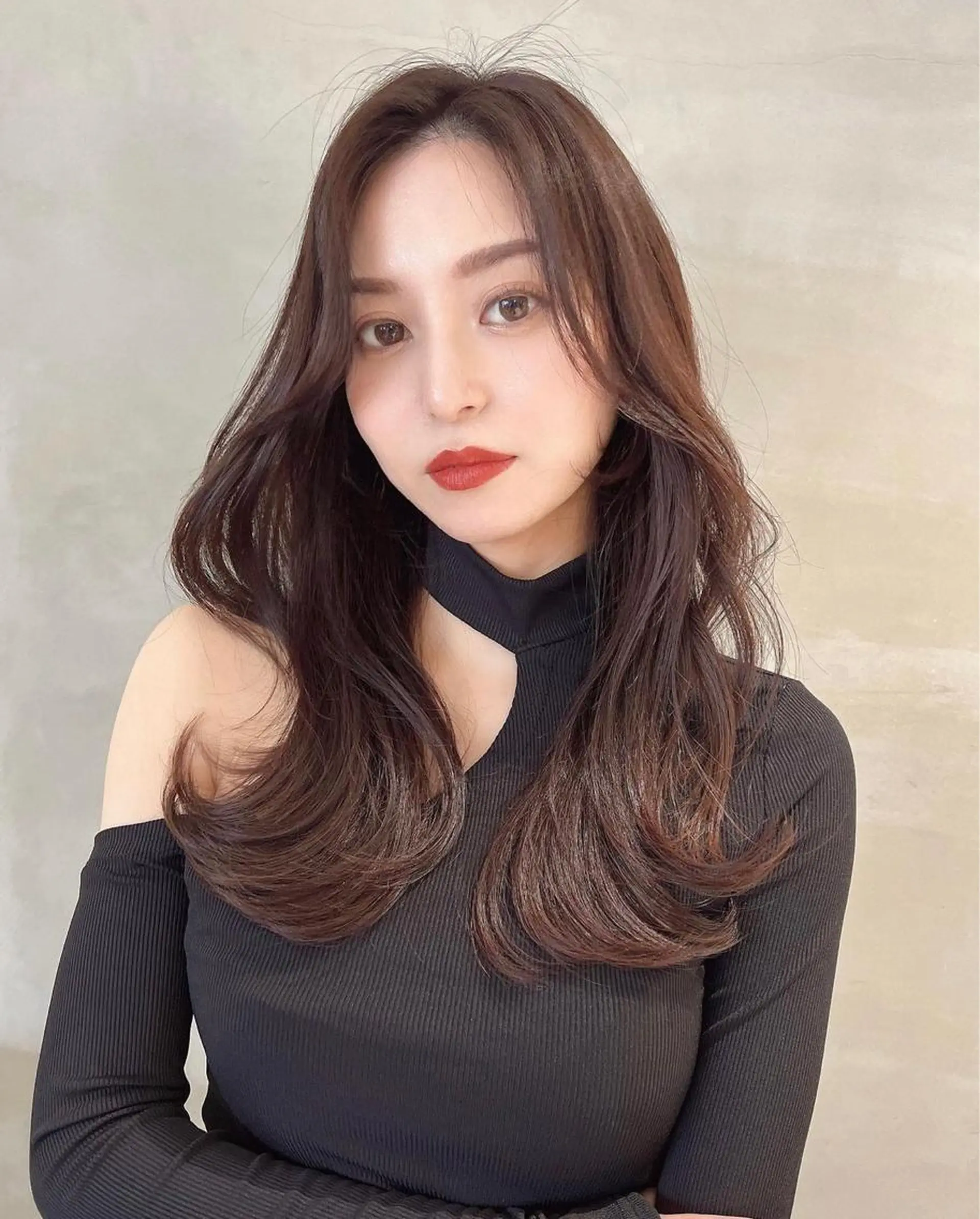 セミロング カット ヘアカラー トリートメント 縮毛矯正×髪質改善 小笠原大樹のヘアスタイル