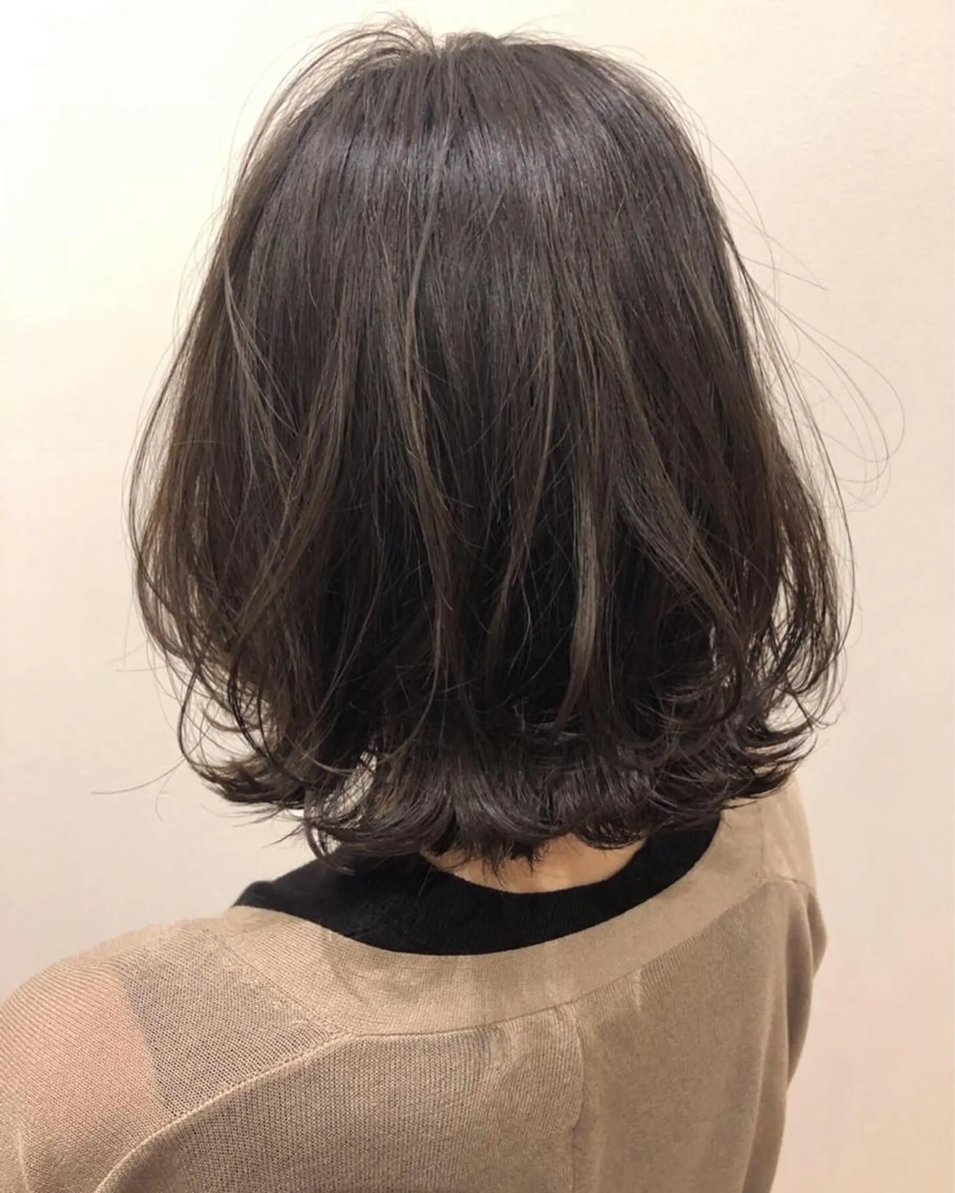 ショート 石田 優菜のヘアスタイル