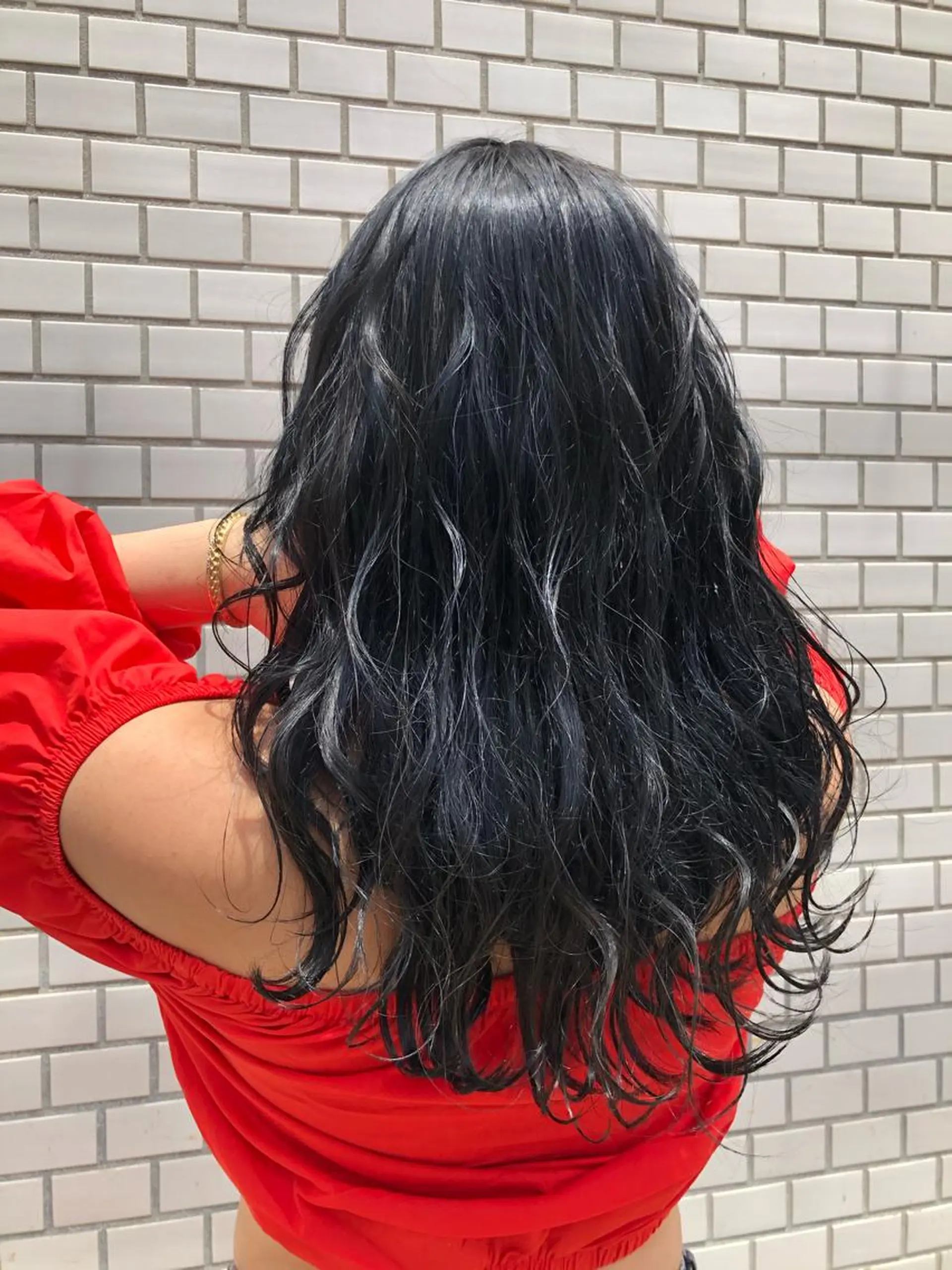 ロング カラー 黒髪 ブルーカラー ブルーブラック Lee大阪店所属・店長　濱口 花菜　美髪整形のヘアスタイル