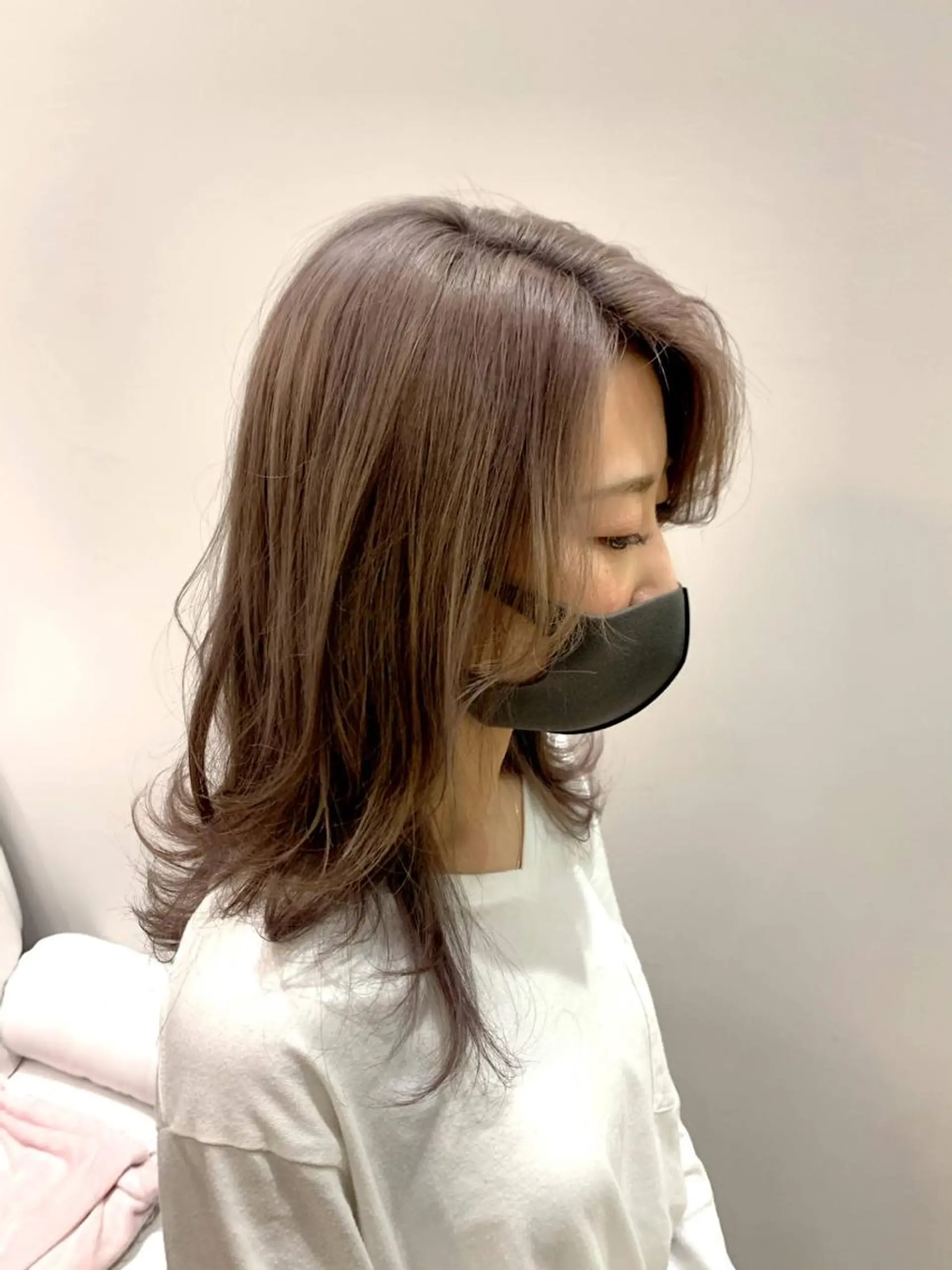 セミロング カラー ベージュカラー ブリーチ パープルカラー ヘアカラー #ケアブリーチ# MASAのヘアスタイル