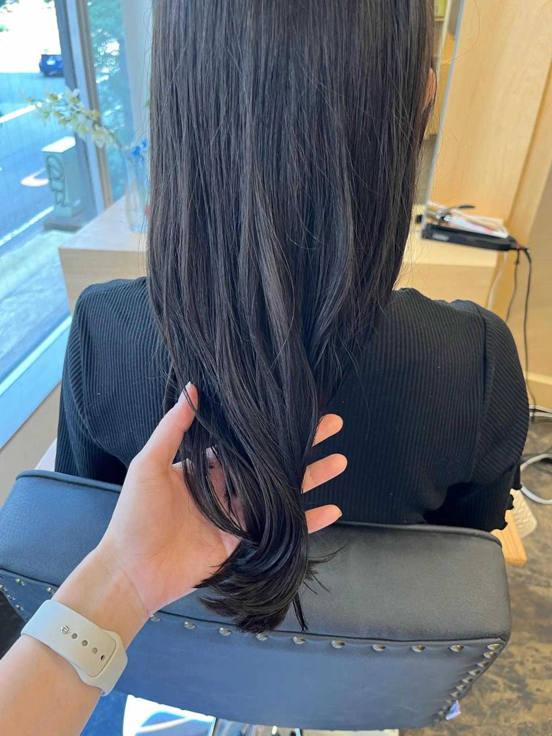 ロング カラー 透明感カラー グレージュ 西山 紗耶香🪽 透明感カラー/ボブのヘアスタイル