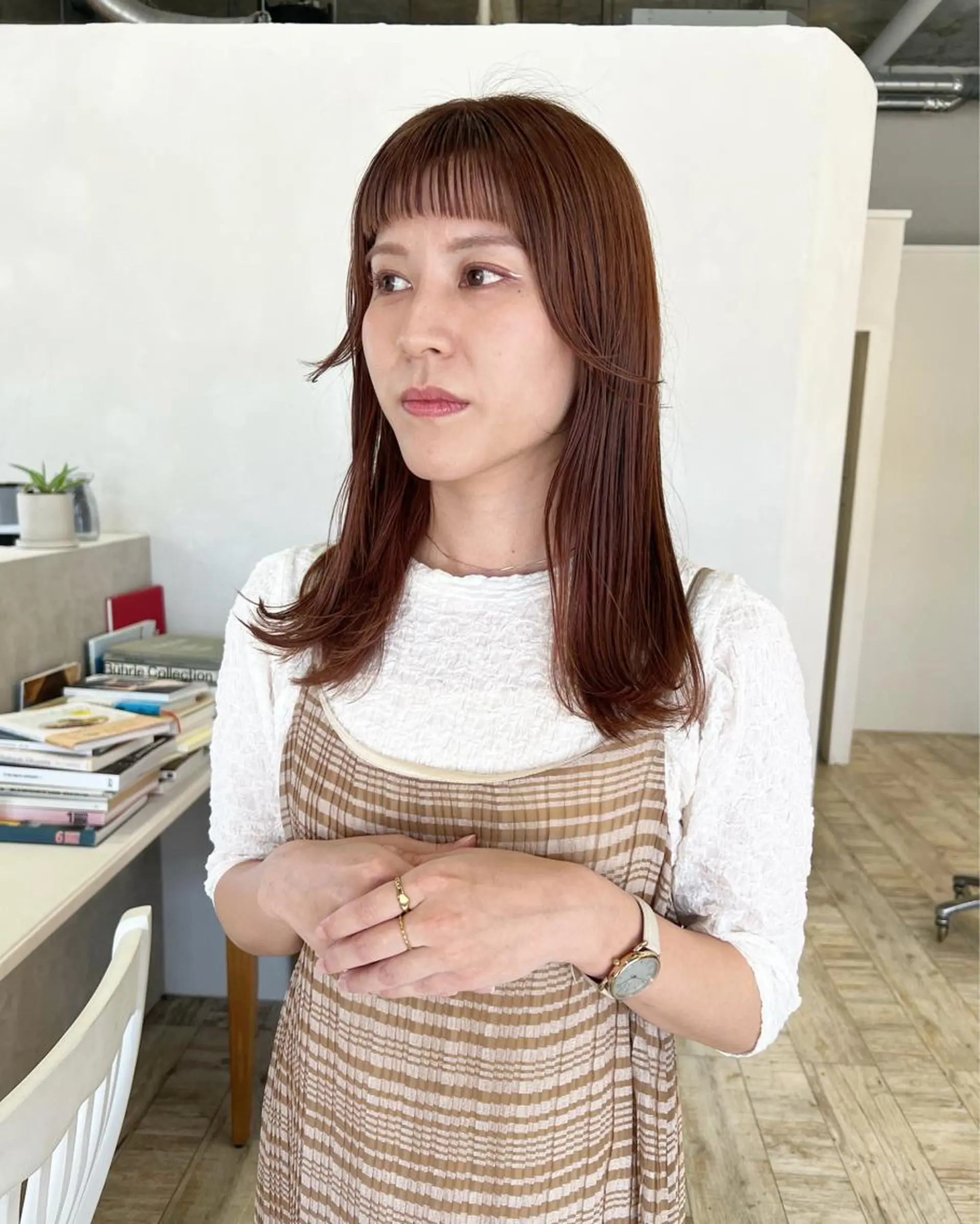 セミロング カラー 顔まわりレイヤー 顔周りカット レイヤーカット テトネ タカシのヘアスタイル